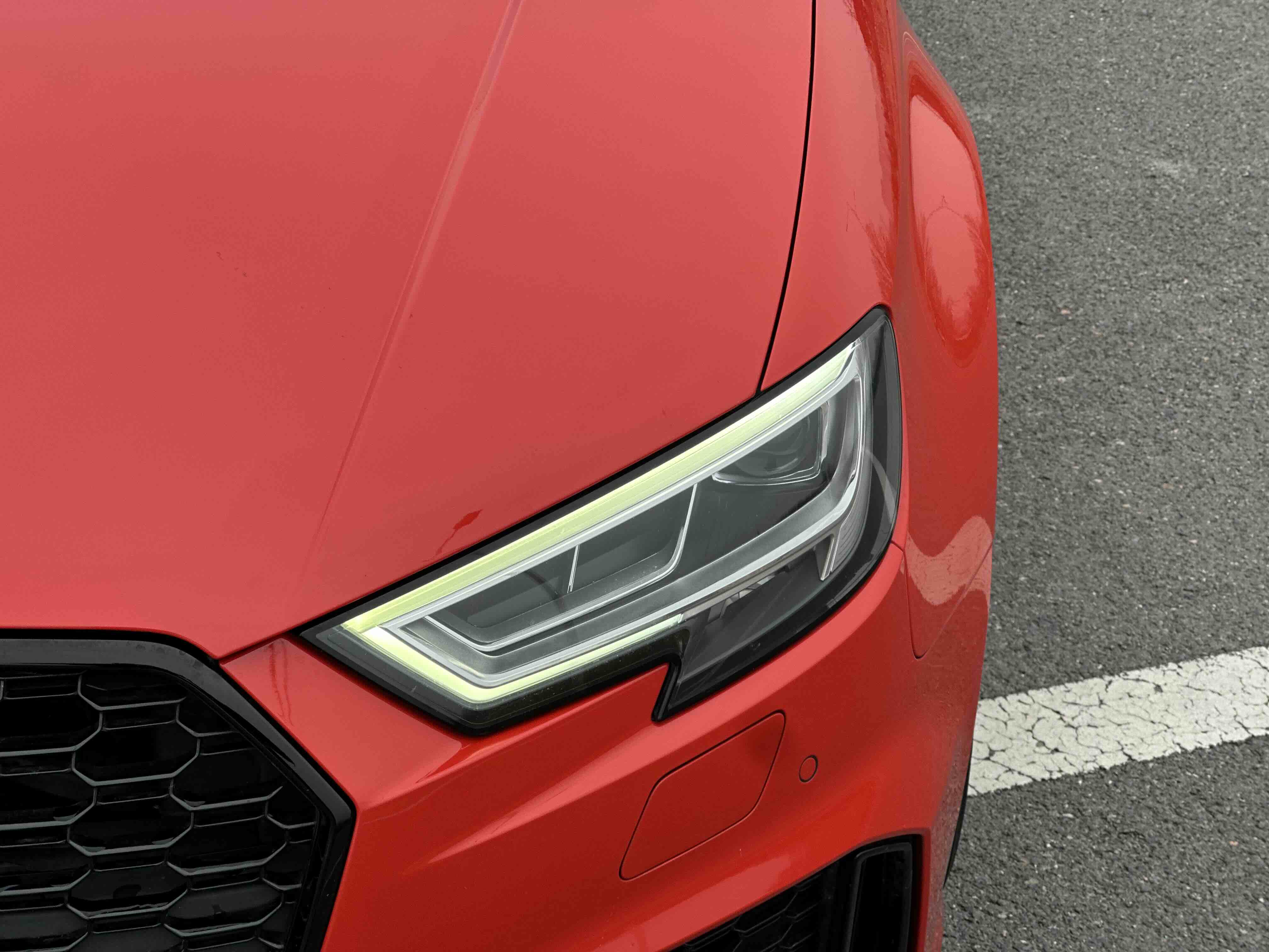 Audi RS 3 2019 immagine di auto #3