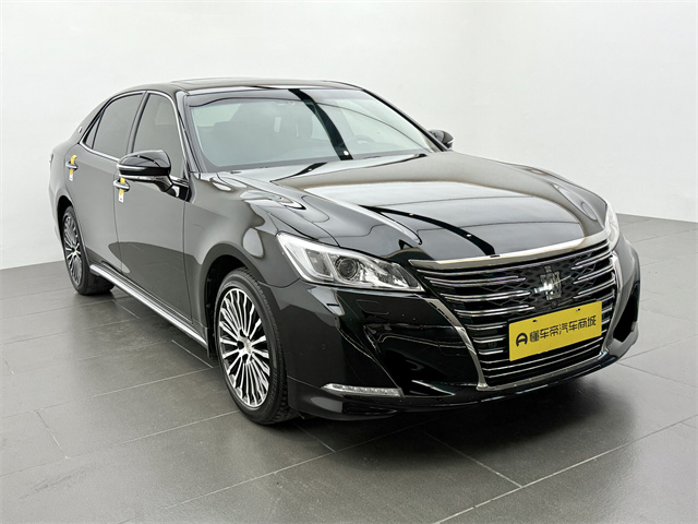 丰田 皇冠 2019 汽车图片 #3