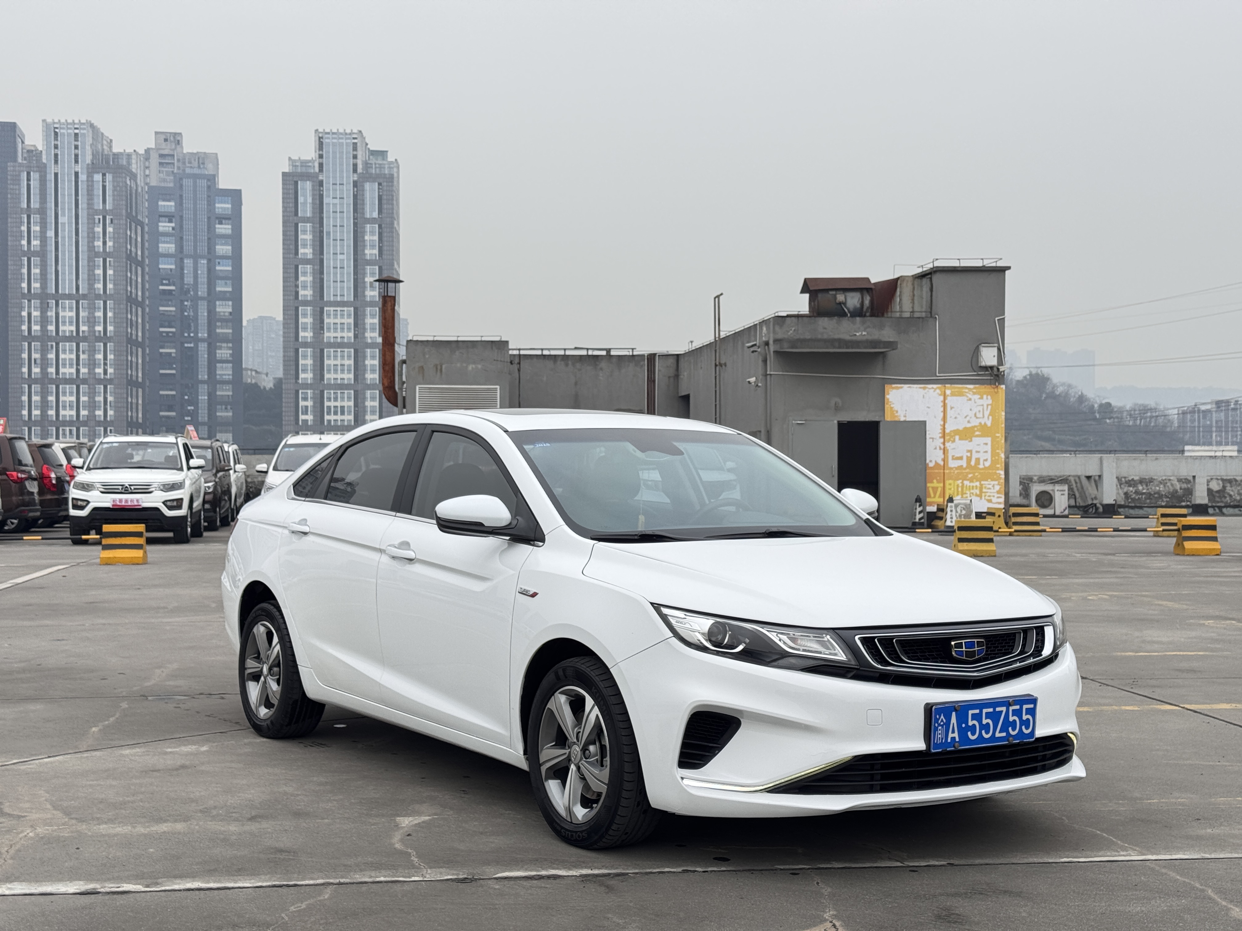 GEELY Emgrand GL 2017 car image #3