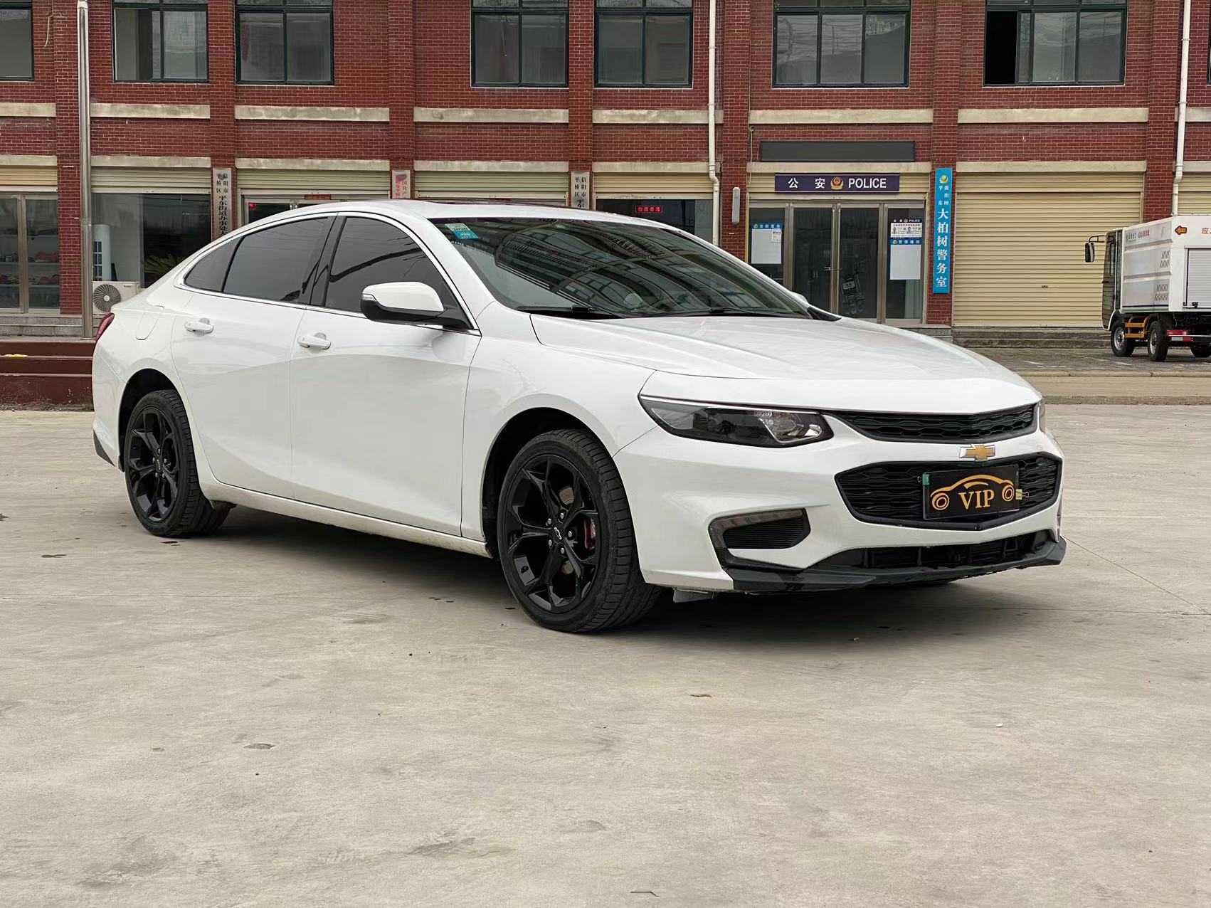 Chevrolet Malibu XL 2018 immagine di auto #3