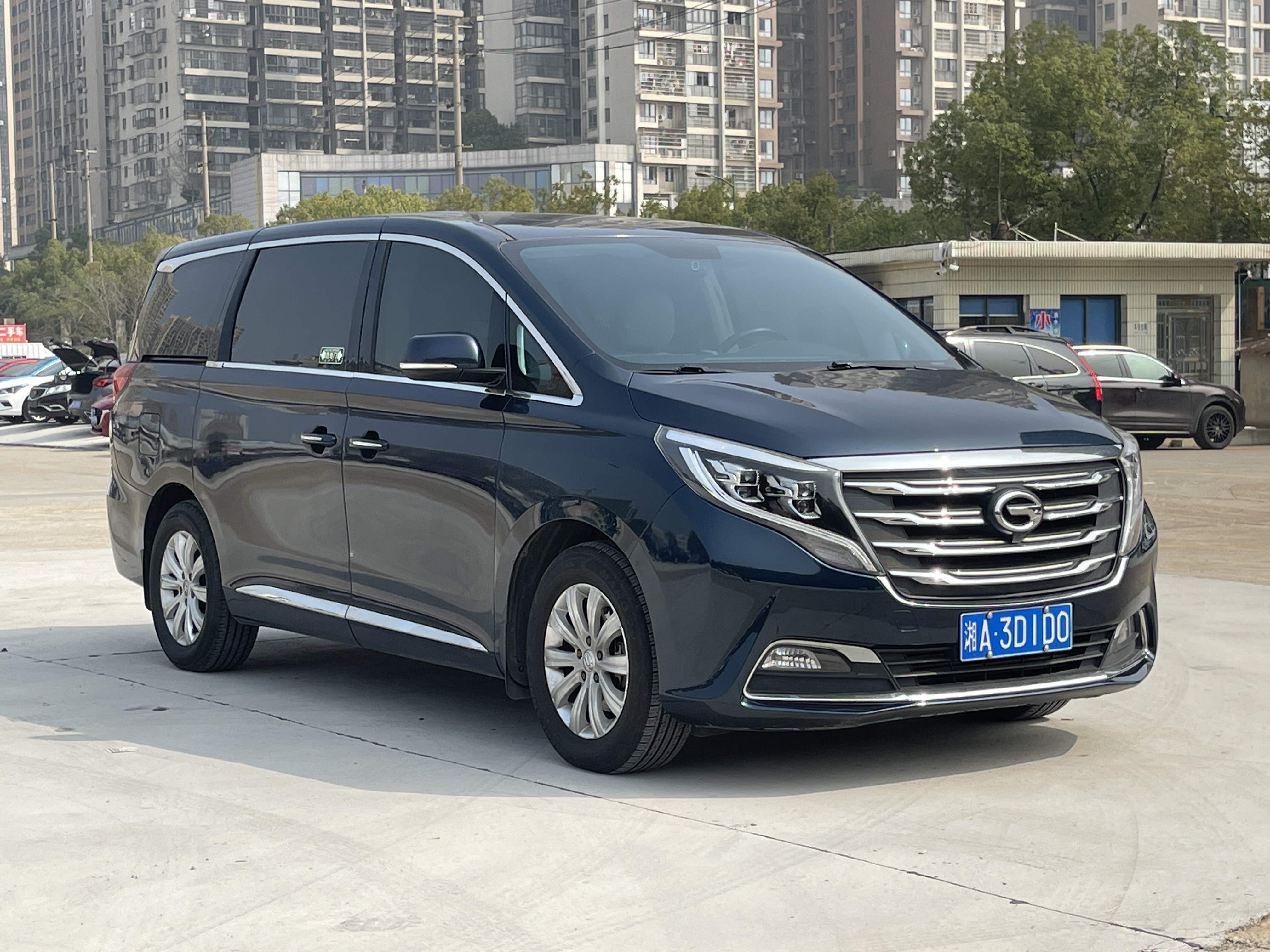 GAC Trumpchi 2018 car image #3