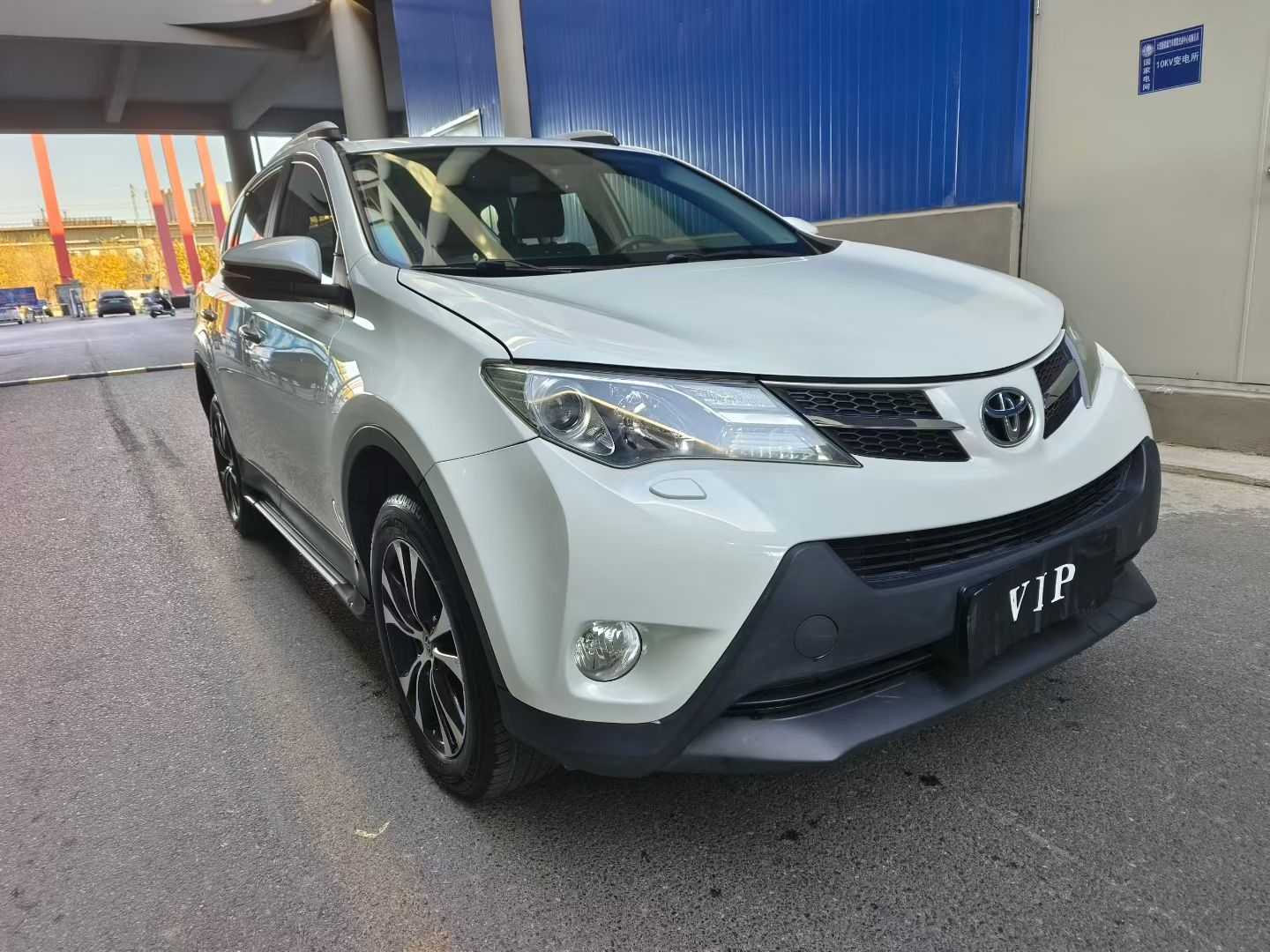 Toyota RAV4 2015 #3 Toyota RAV4 2015 car image #3