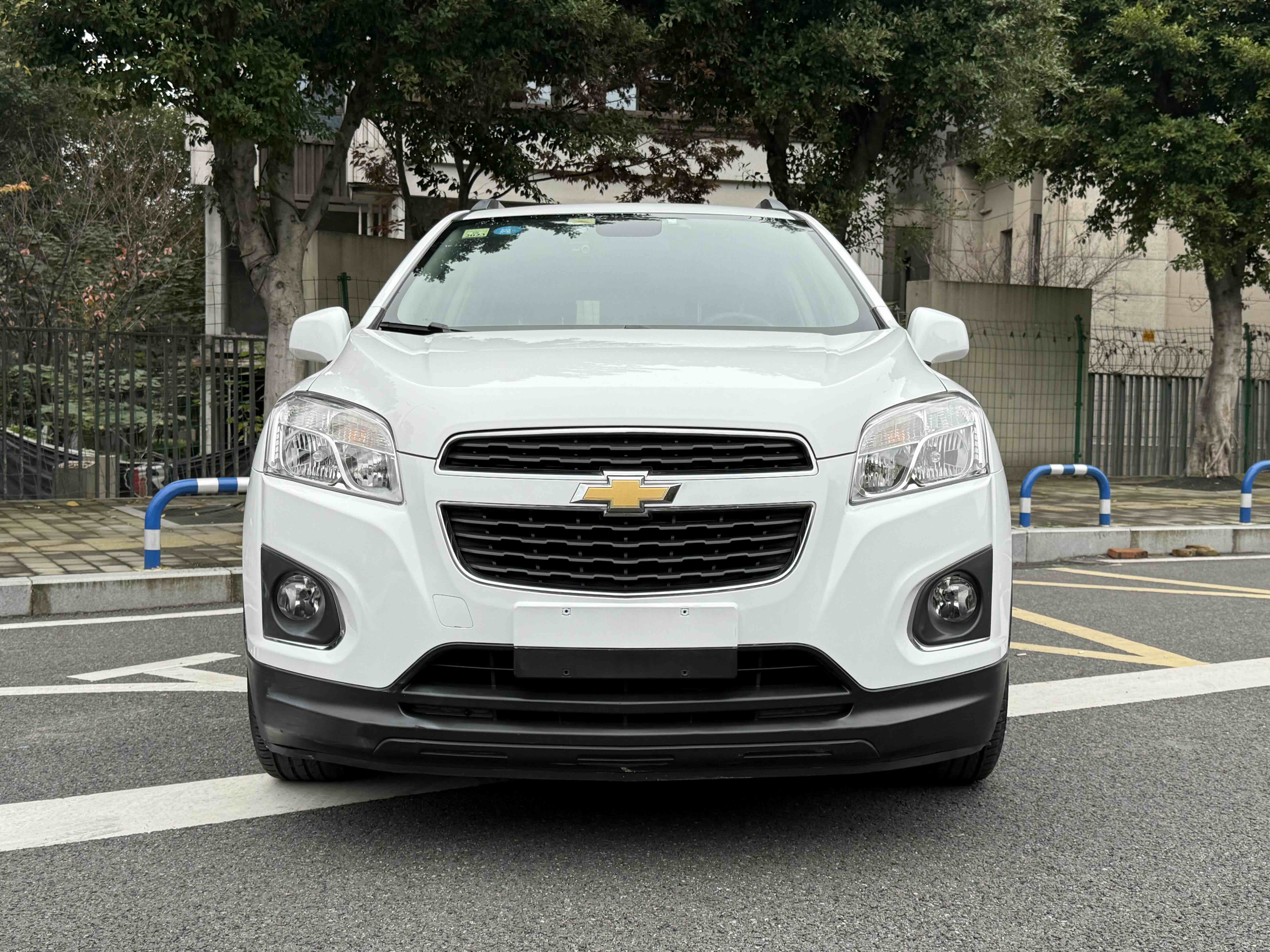 Chevrolet Tracker 2015 #3 Chevrolet Tracker 2015 car image #3