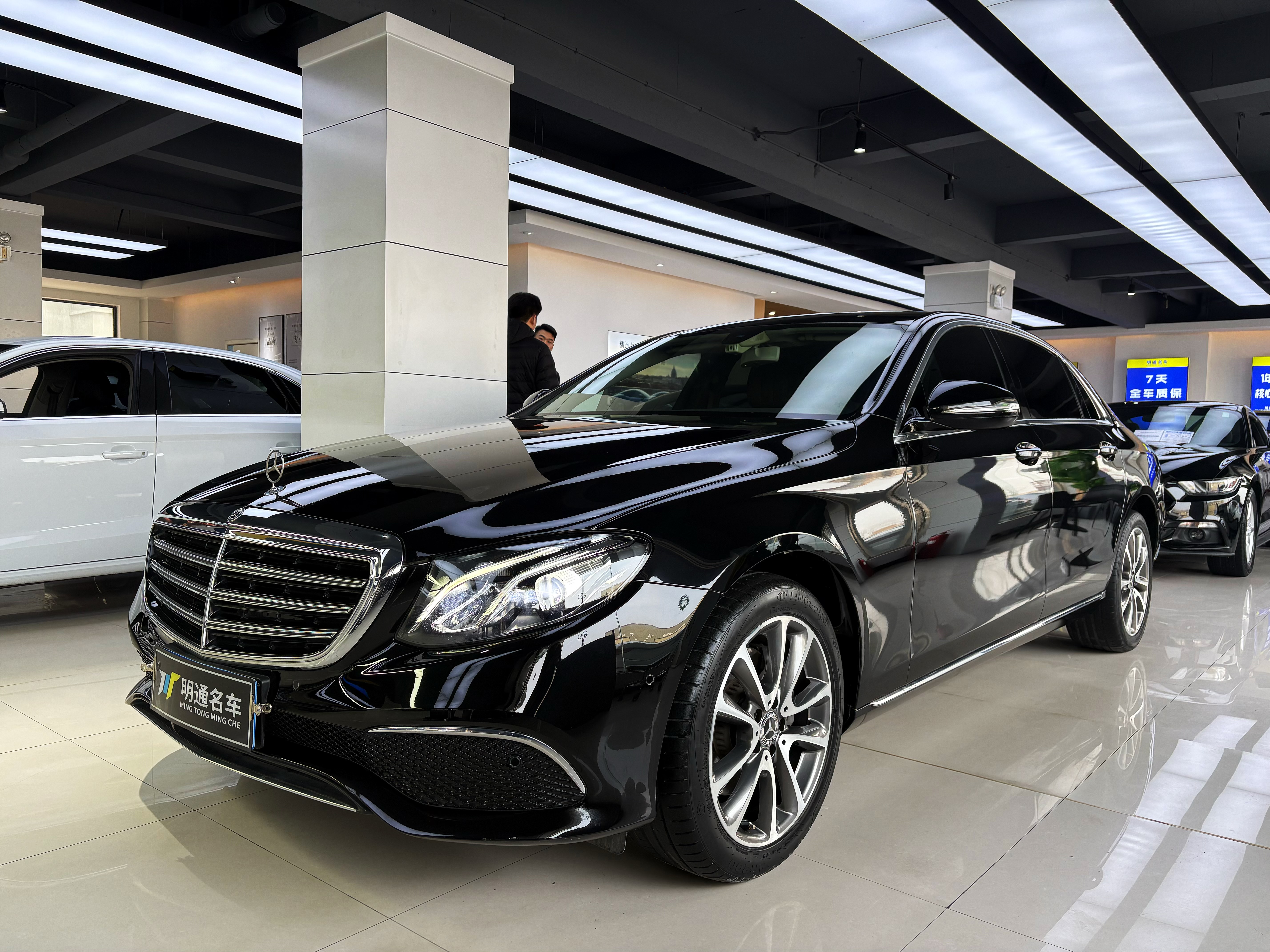 Mercedes-Benz E Class 2018 car image #3