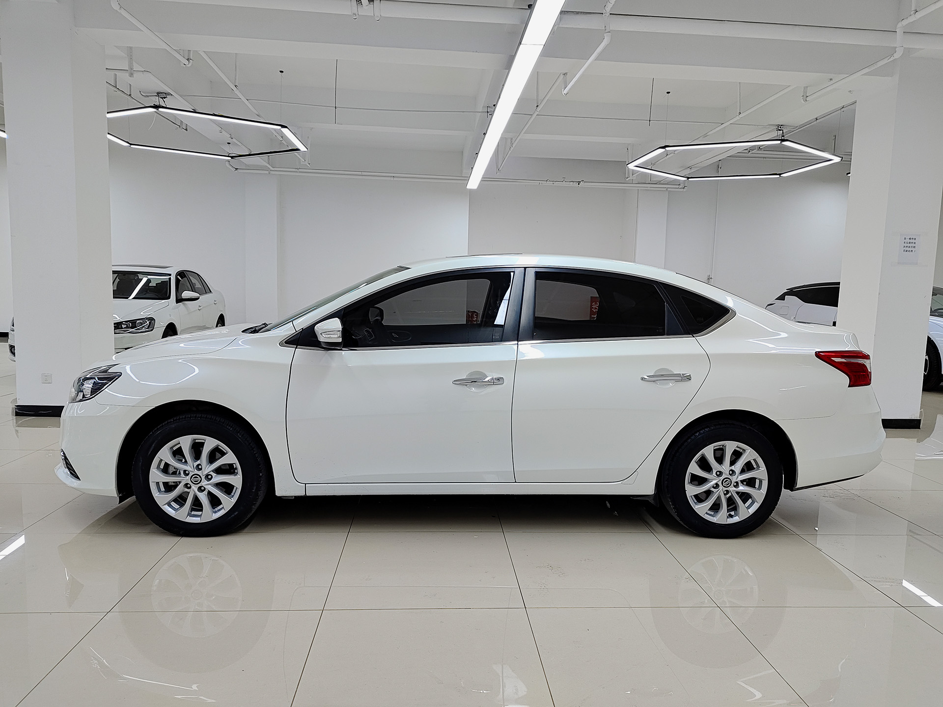 Nissan Sylphy 2018 #3 Nissan Sylphy 2018 car image #3