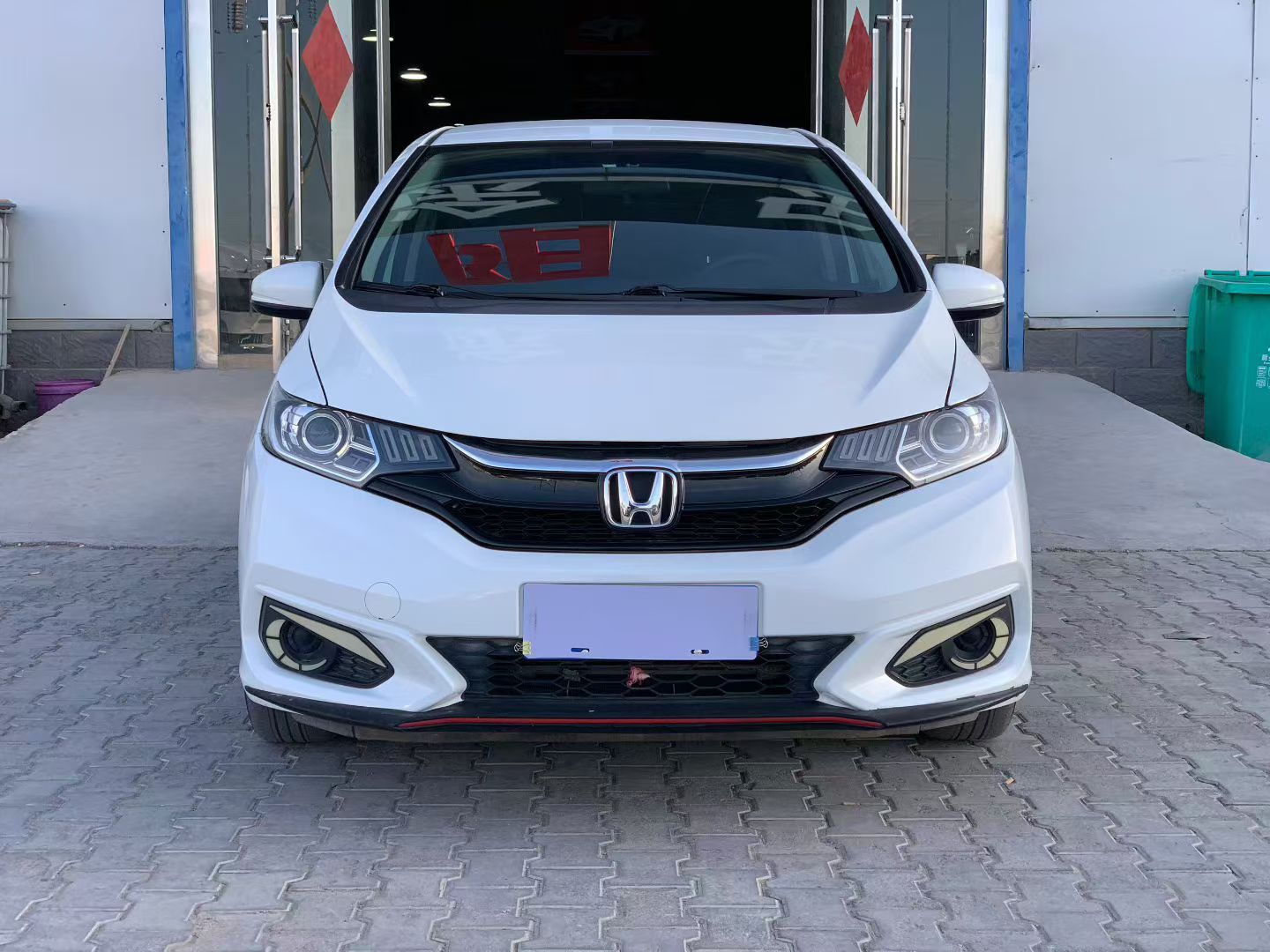 Honda Fit 2018 car image #3