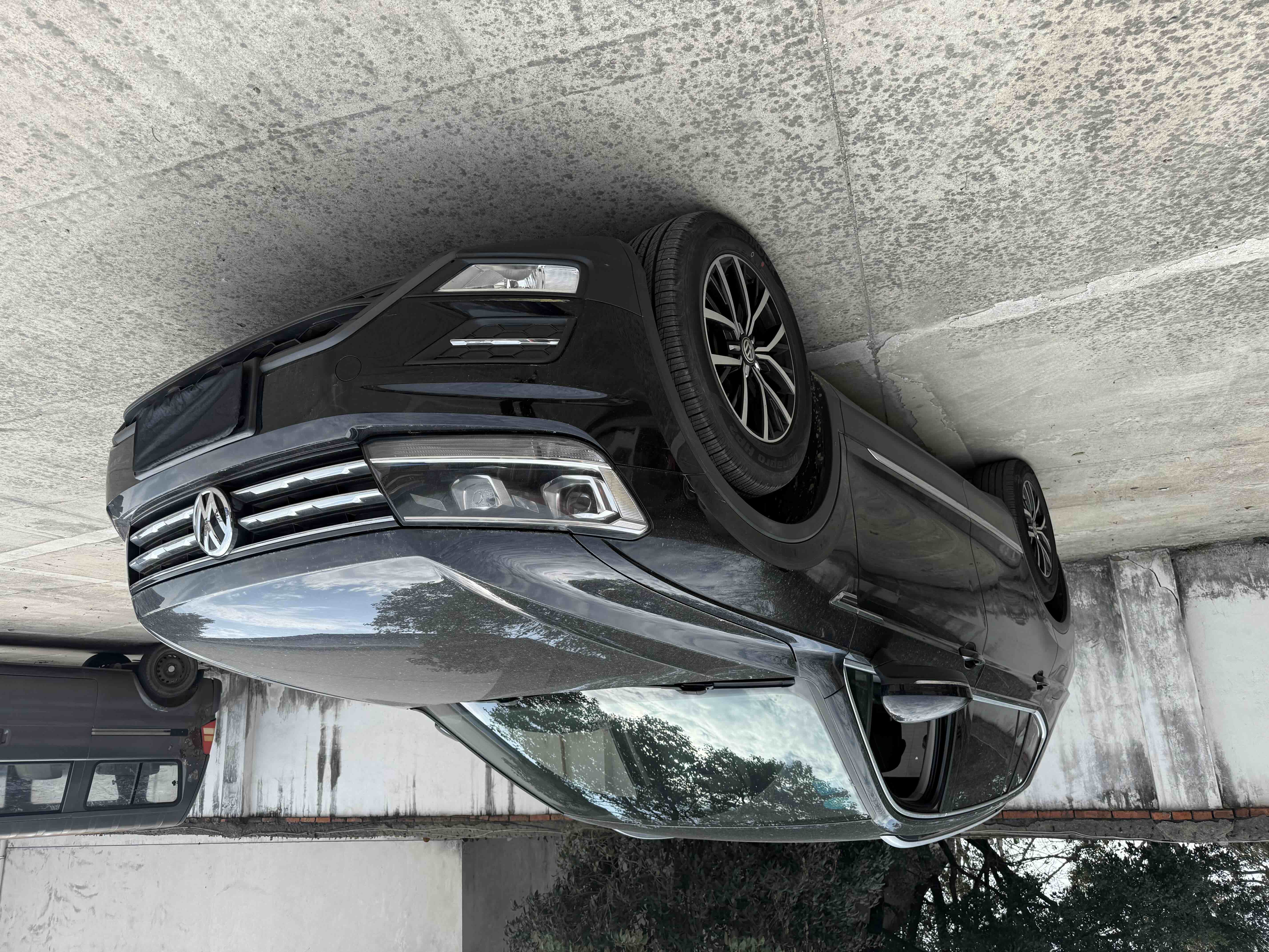 Volkswagen Tiguan L 2018 #3 Volkswagen Tiguan L 2018 car image #3