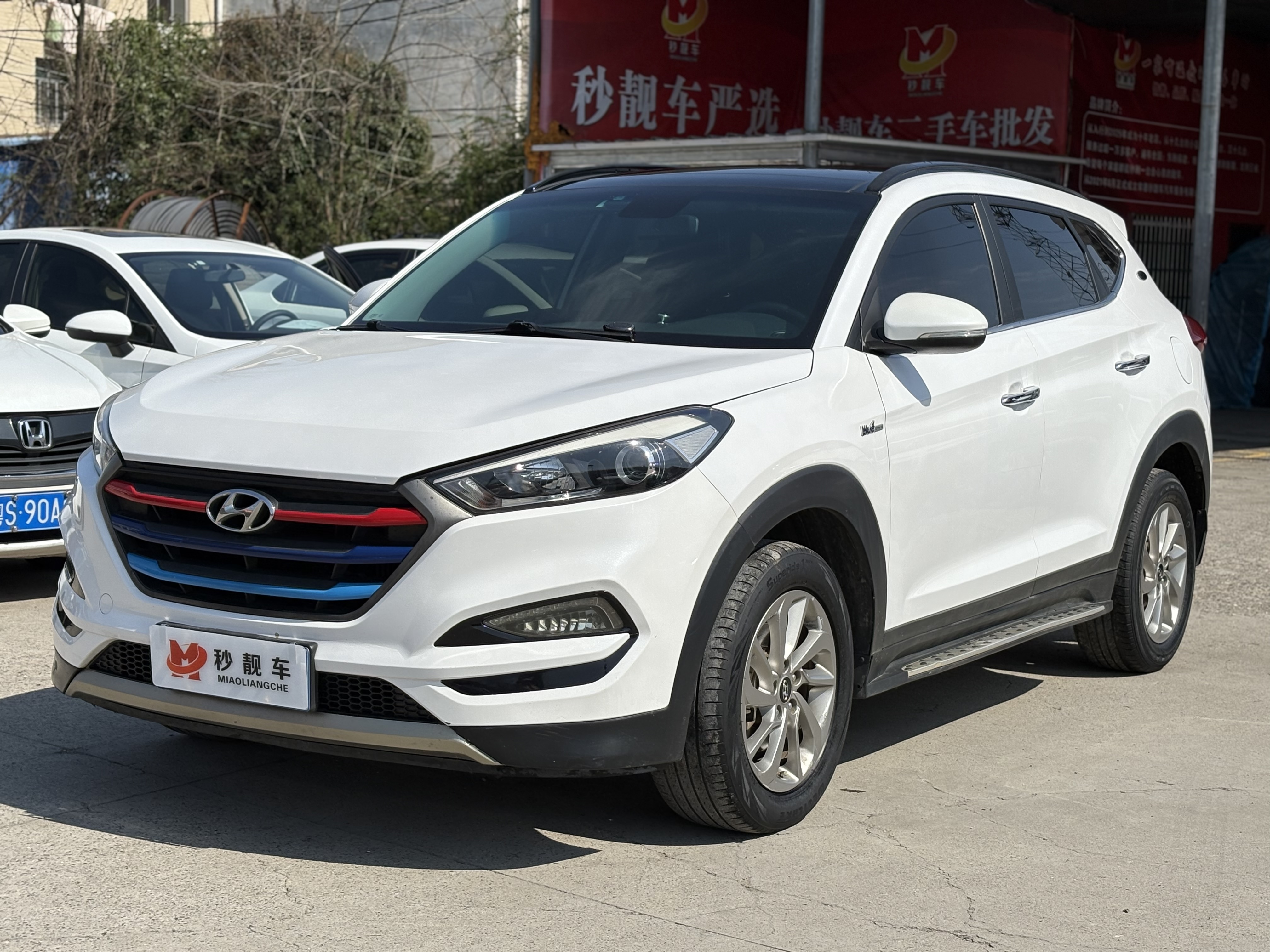 Hyundai Tucson 2018 car image #3
