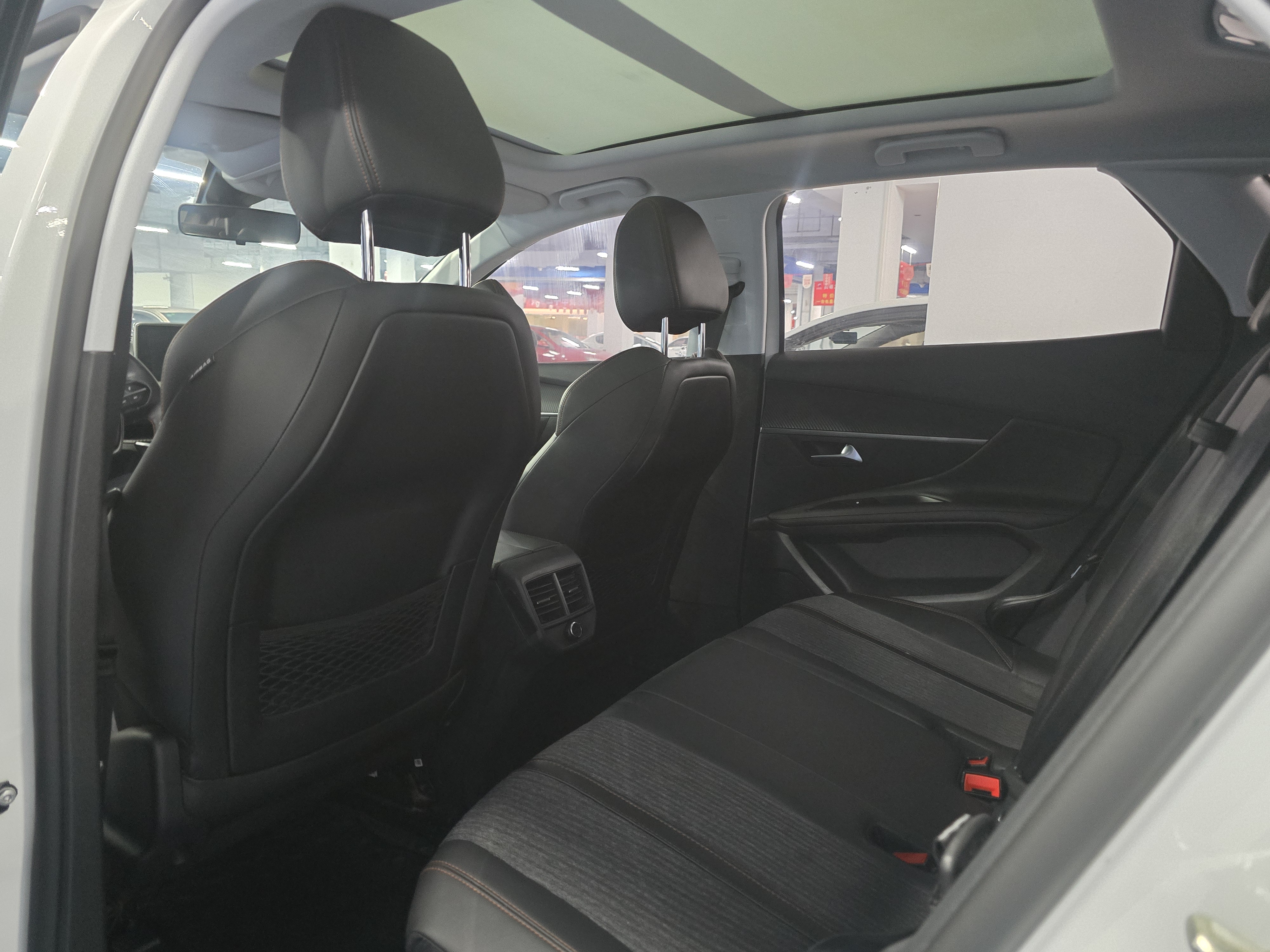 标致 标致4008 2018 汽车图片 #3