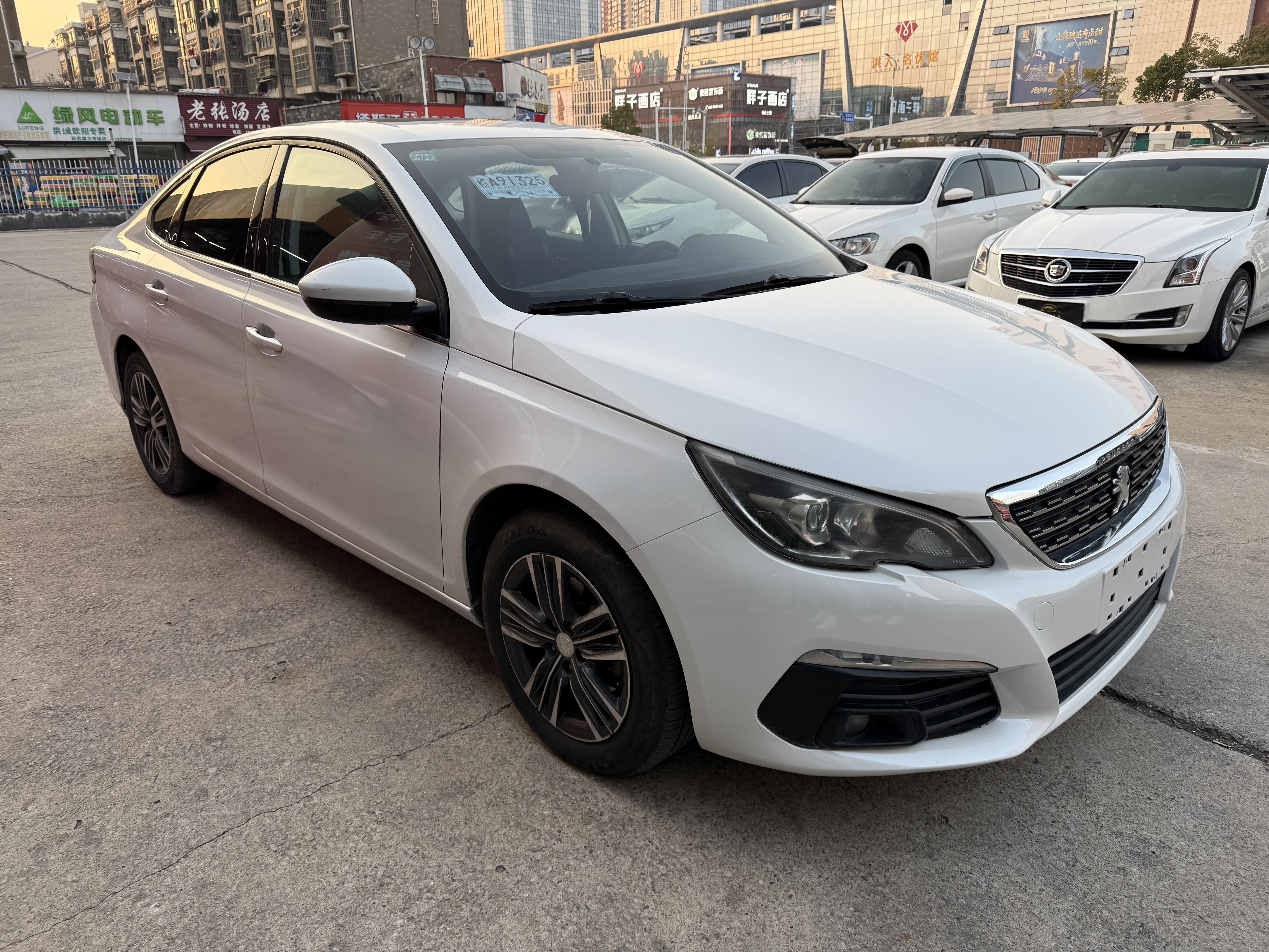 标致 标致308 2018 汽车图片 #3