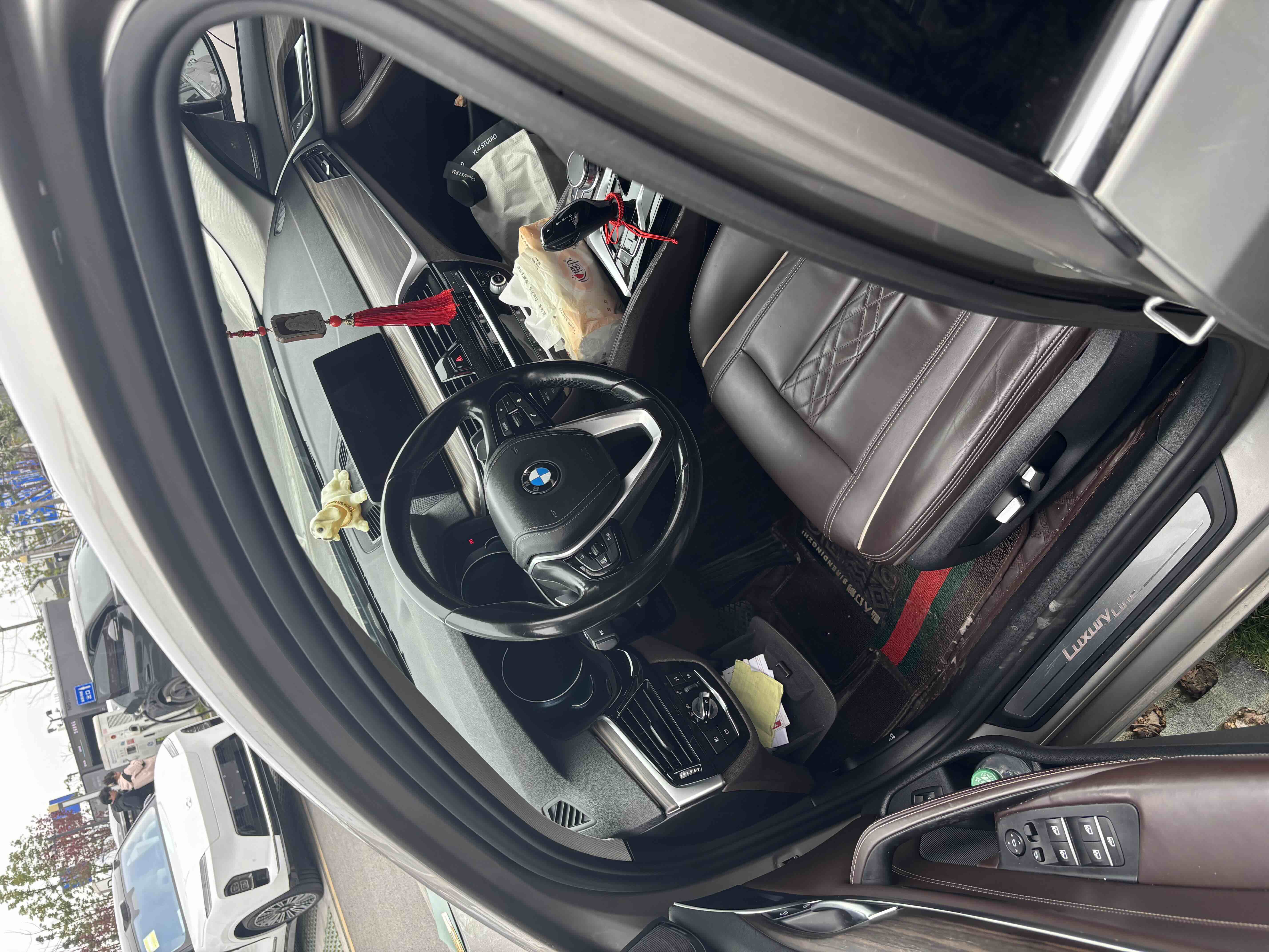BMW 5 Series 2017 car image #3