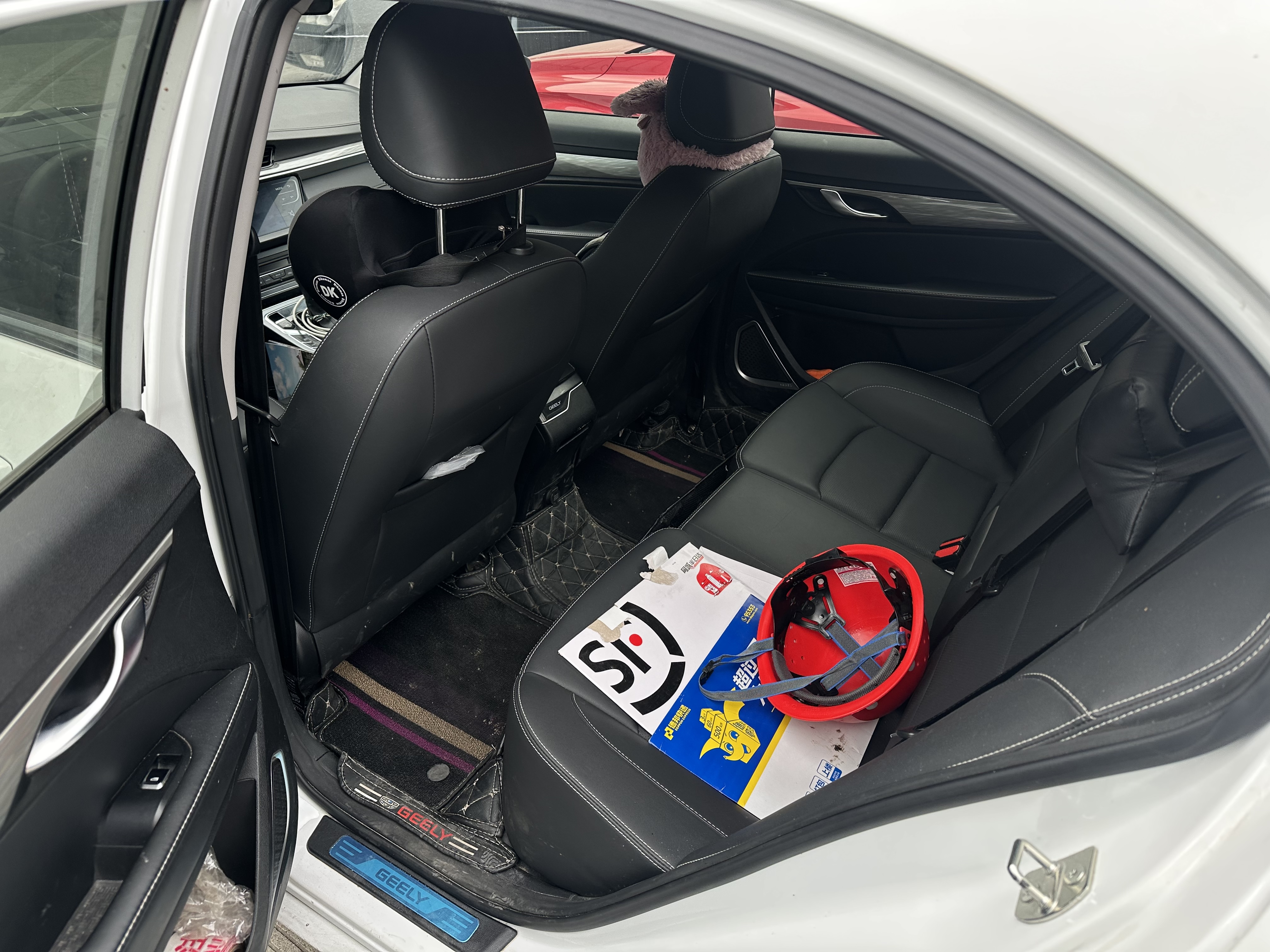 GEELY Emgrand 2020 car image #3