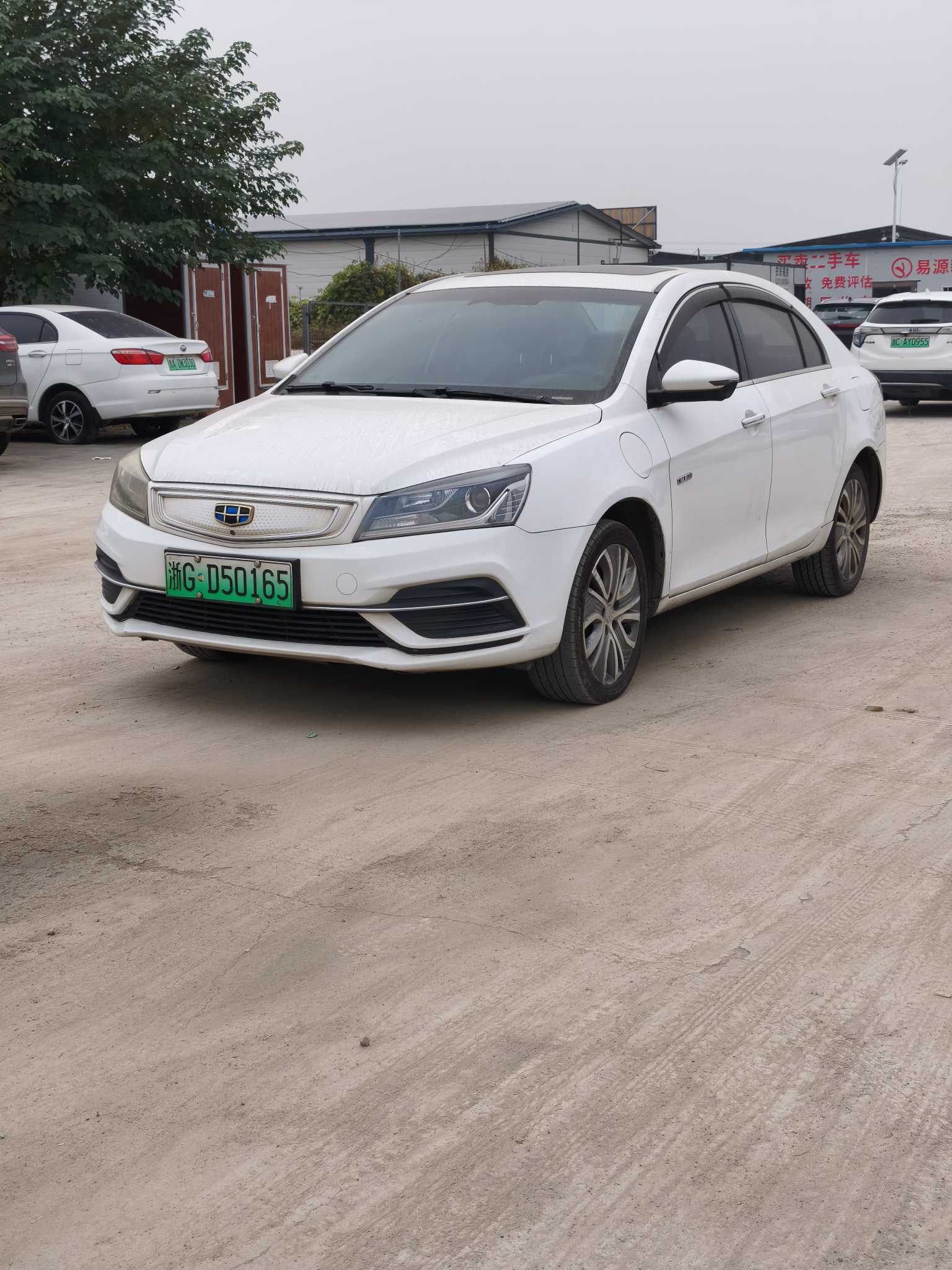 GEELY Emgrand New Energy 2019 car image #3
