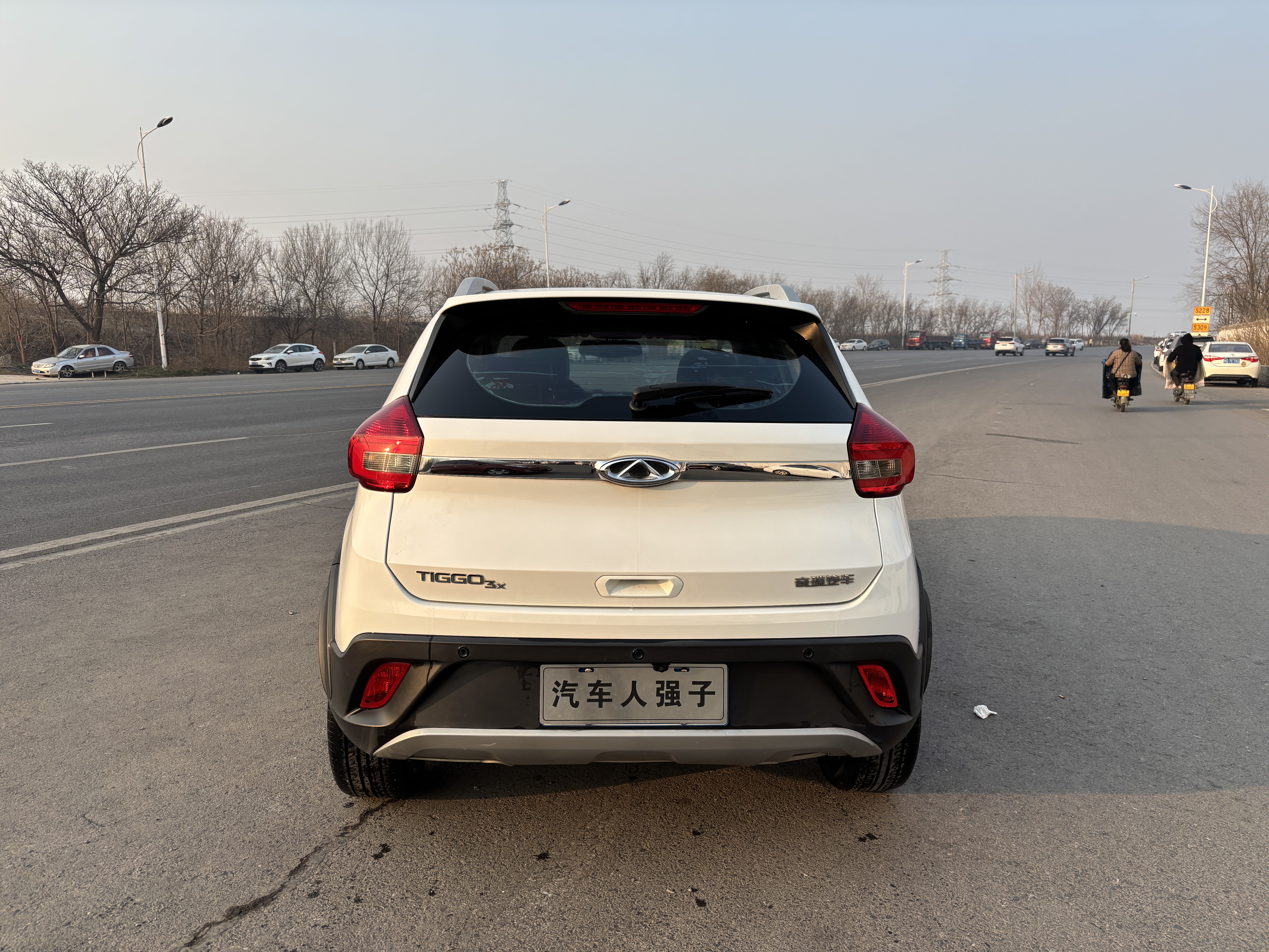Chery Tiggo 3x 2018 car image #3