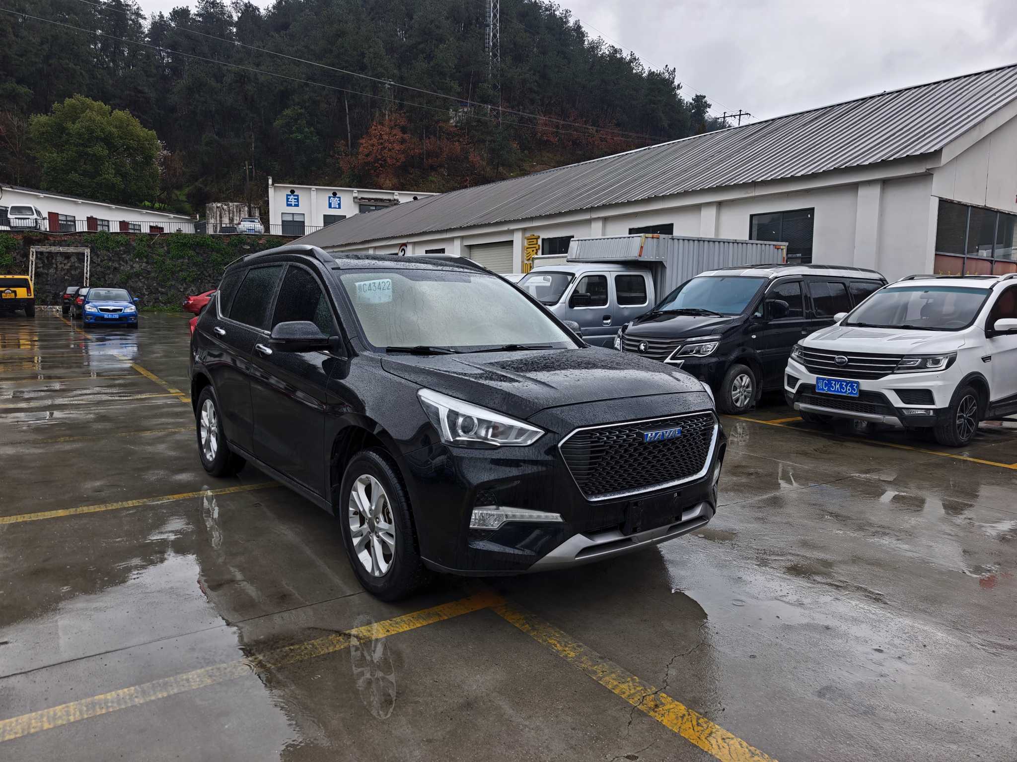 Haval M6 2018 #3 Haval M6 2018 car image #3
