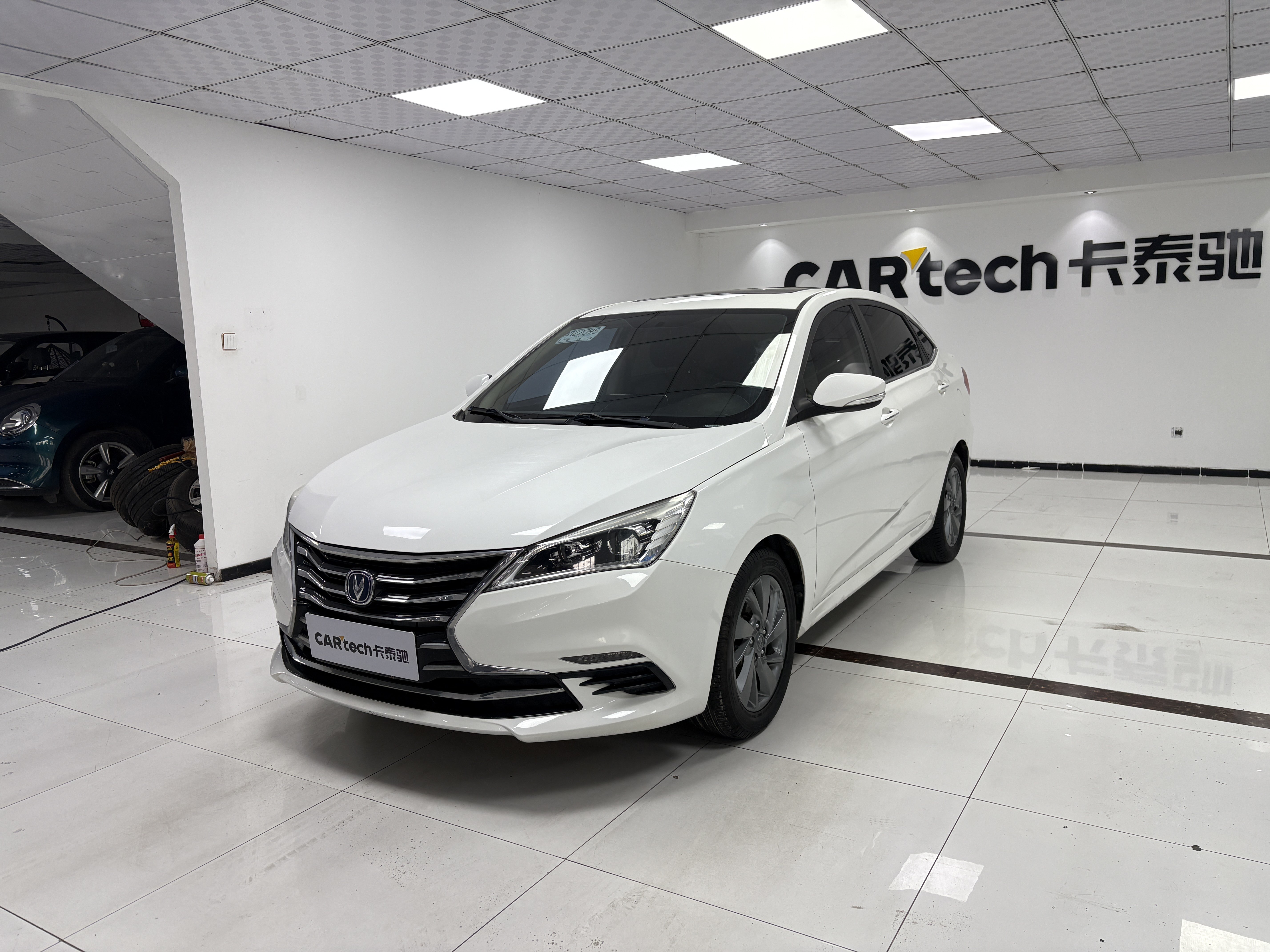 Changan Eado DT 2019 #3 Changan Eado DT 2019 car image #3
