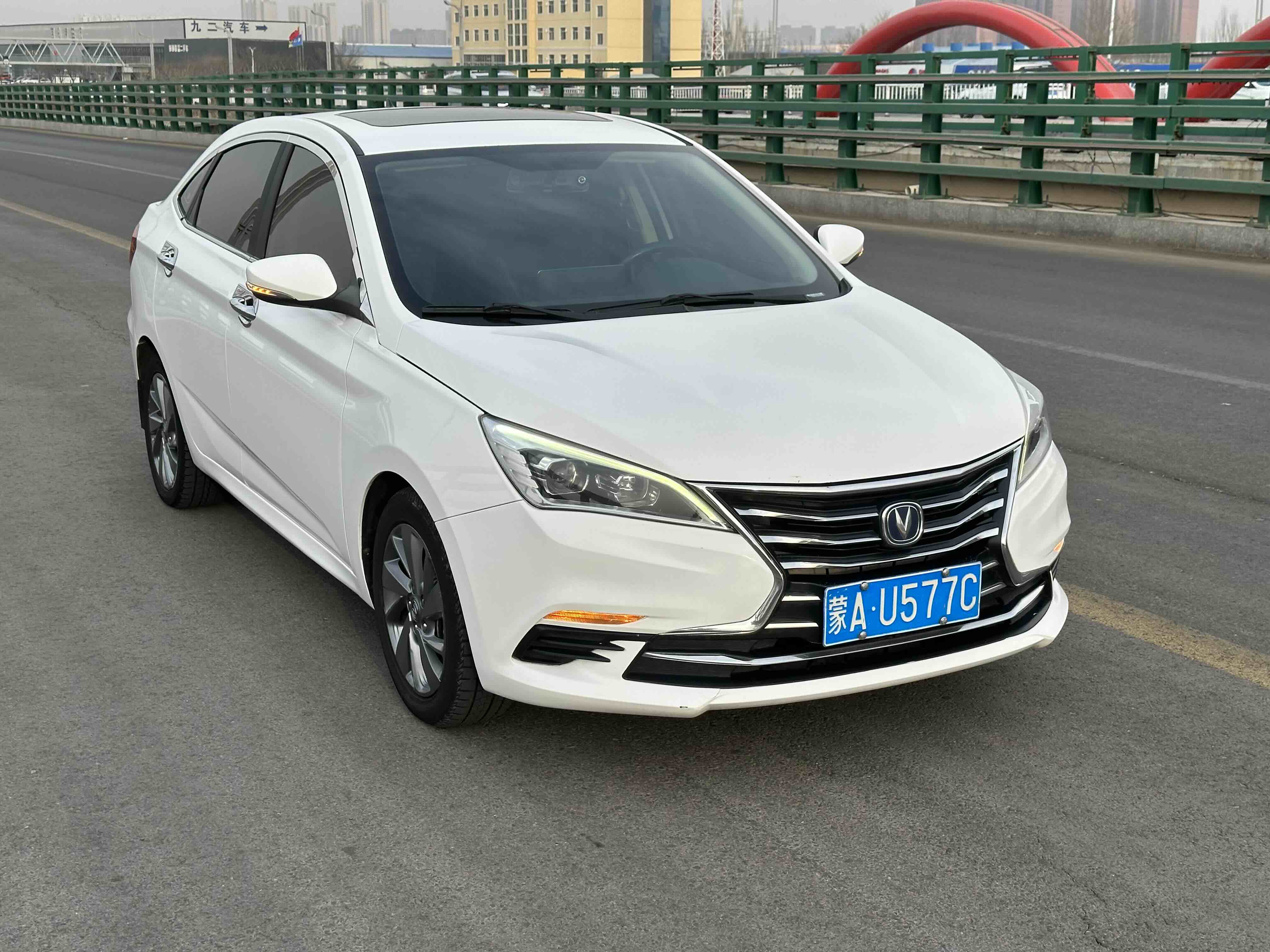 Changan Eado DT 2018 صورة سيارة #3