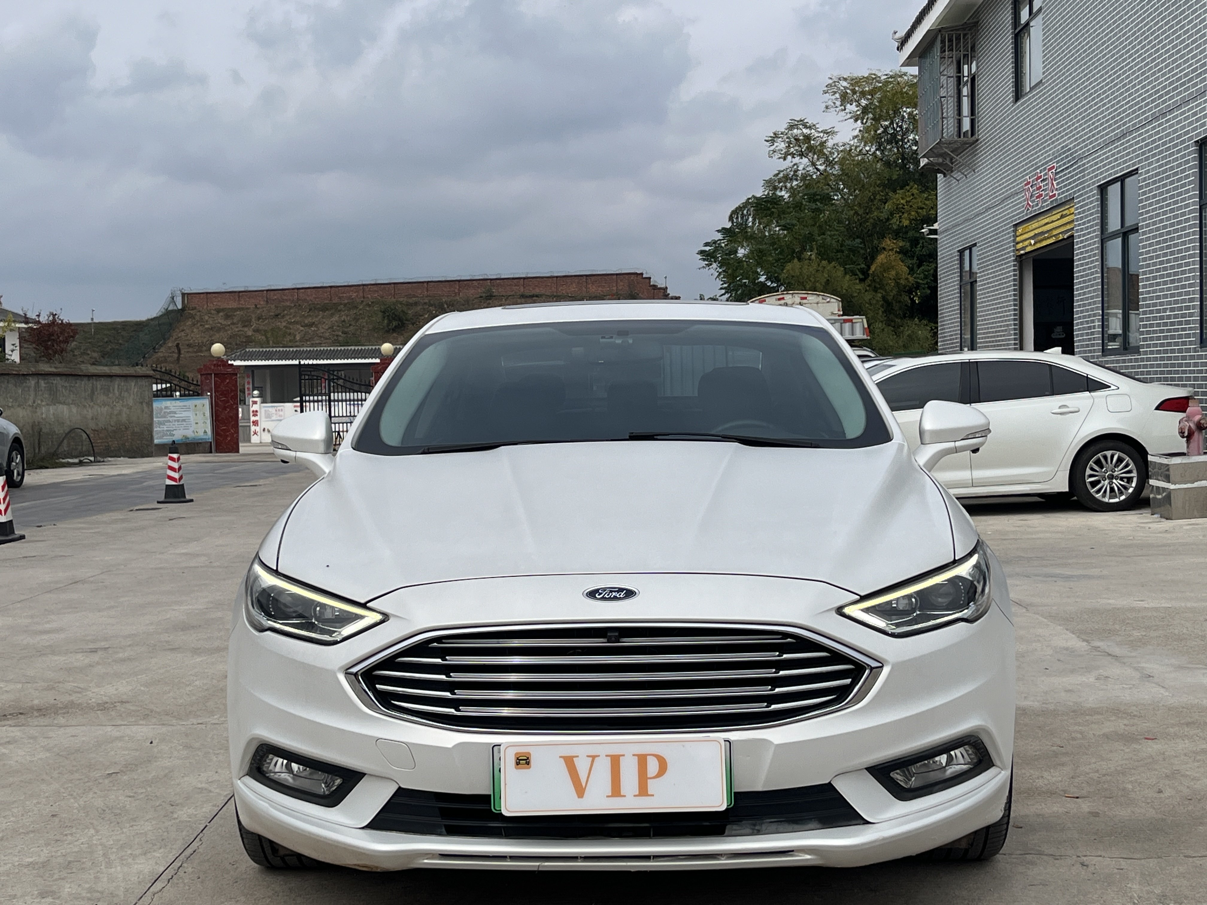 Ford Mondeo New Energy 2019 car image #3