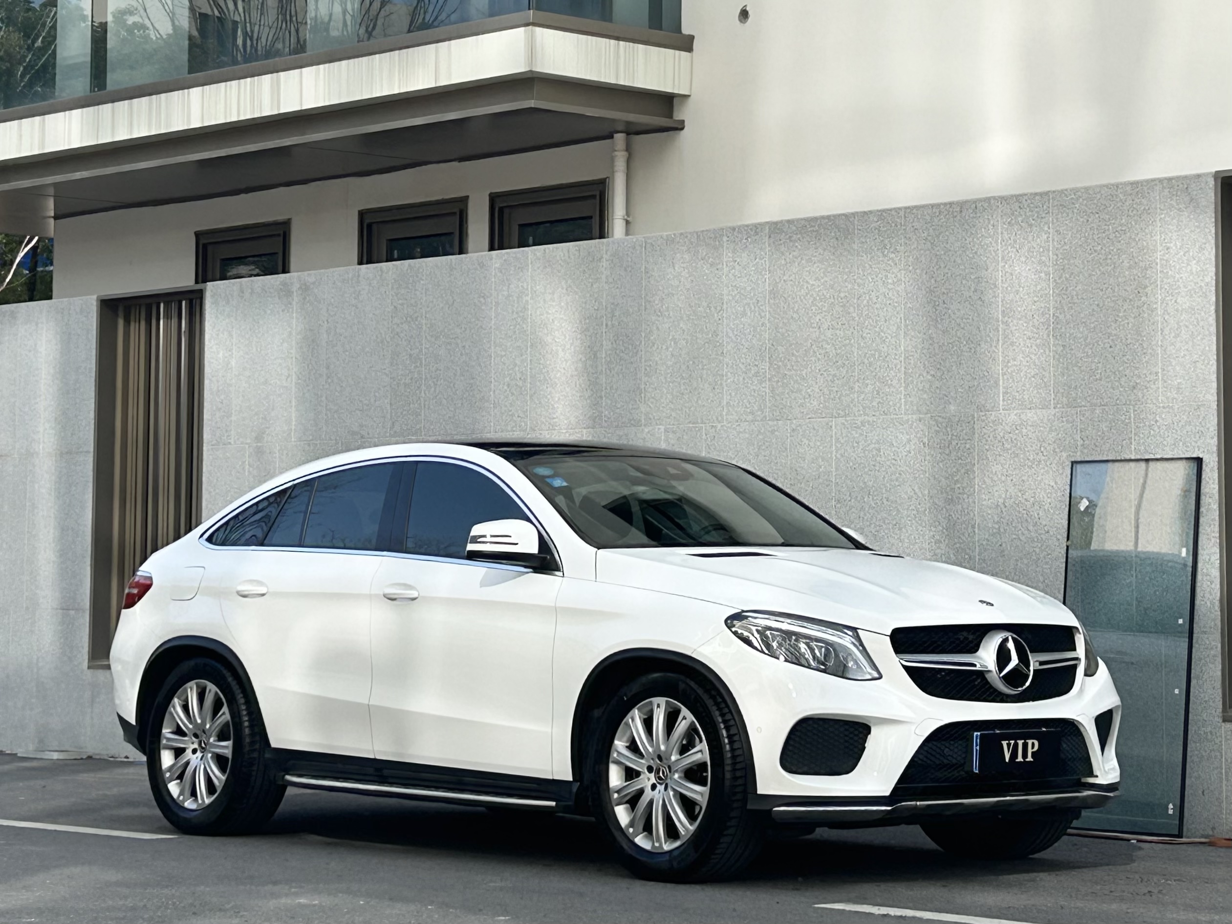 Mercedes-Benz GLE Coupe 2018 car image #3