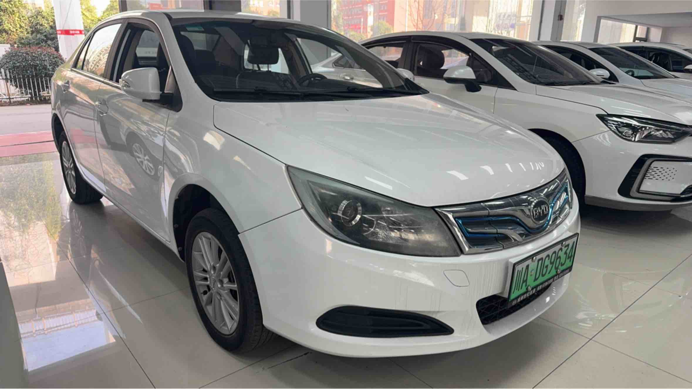 BYD e5 2019 #3 BYD e5 2019 car image #3