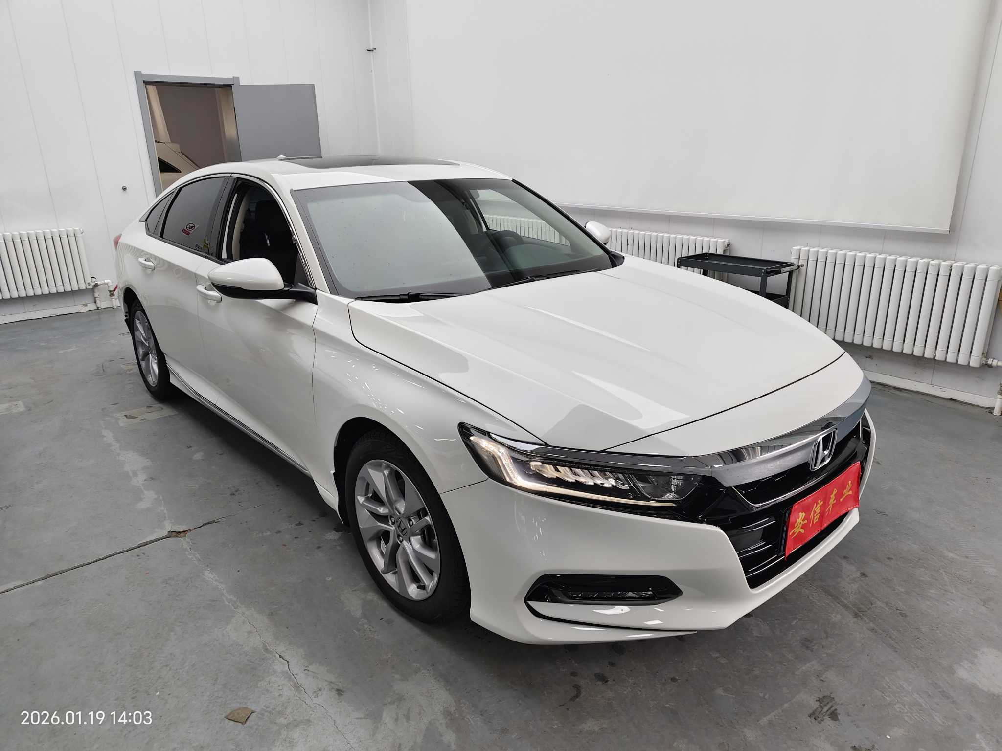 Honda Accord 2018 car image #3