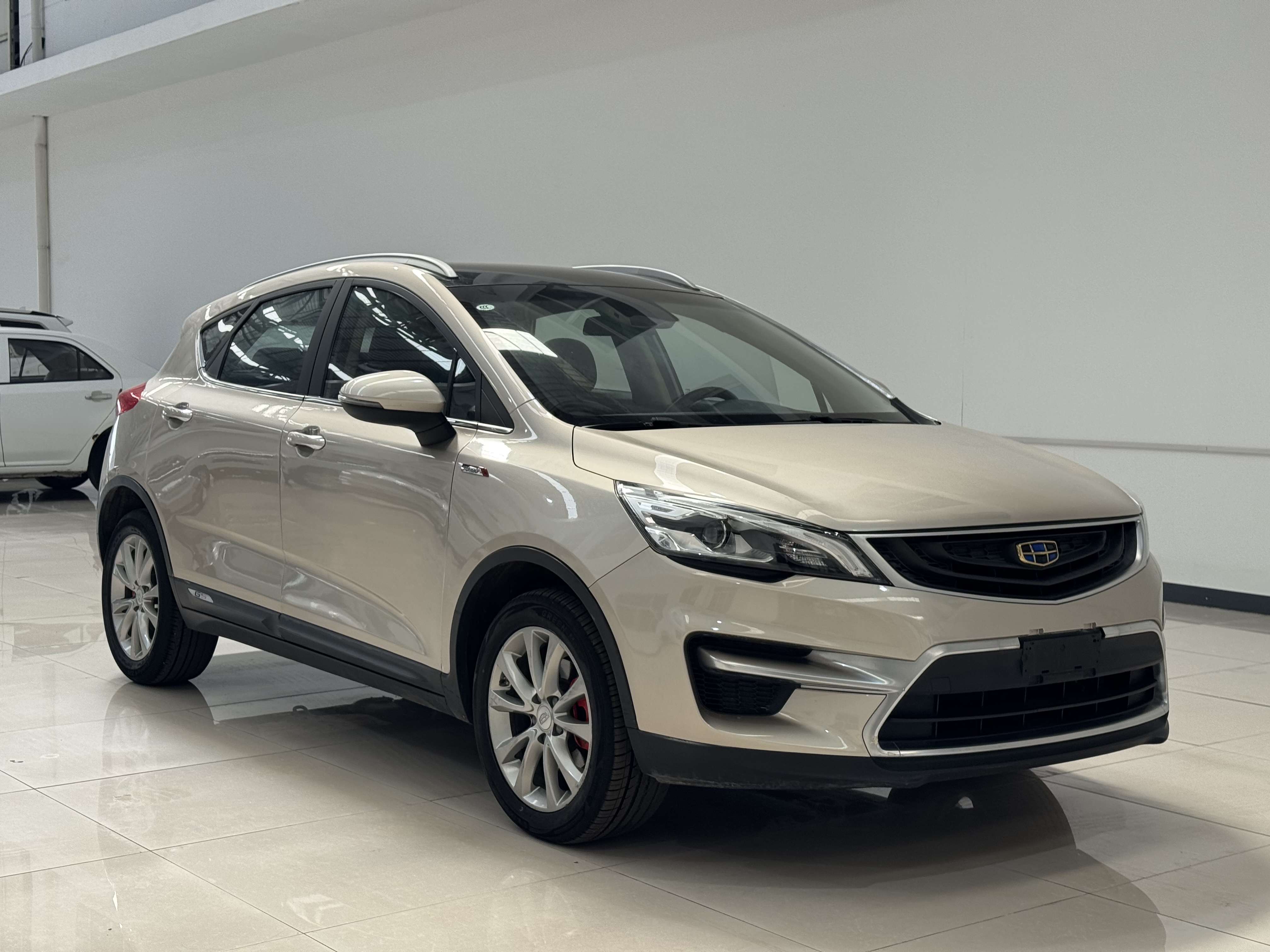 GEELY Emgrand GS 2018 car image #3