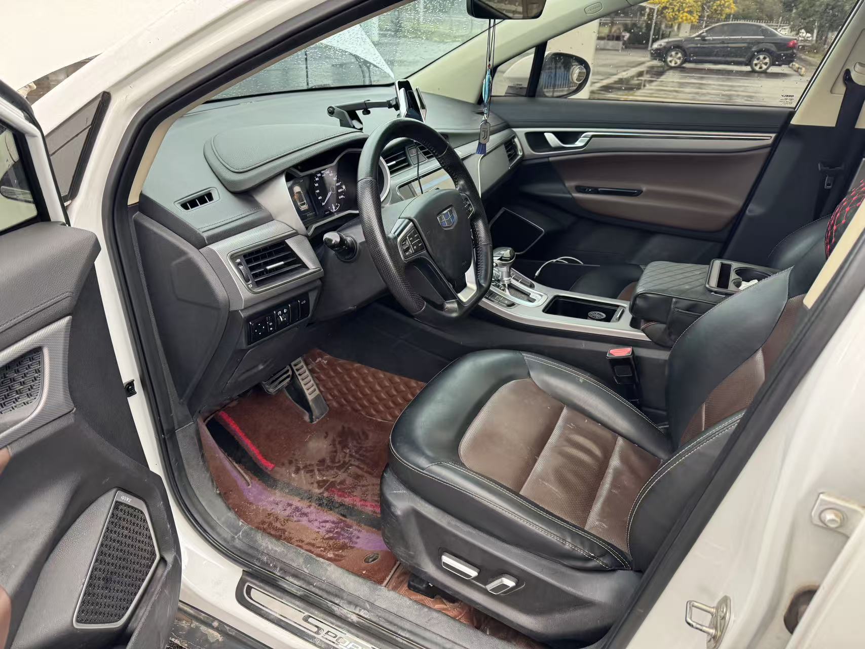 Emgrand GS 2018 car image #3