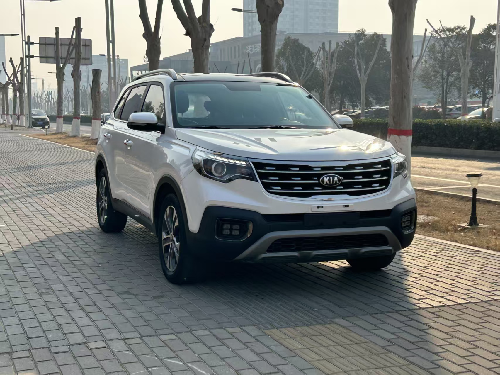 Kia Sportage R 2018 car image #3