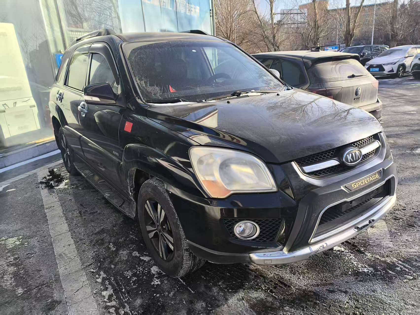 起亚 狮跑 2010 汽车图片 #3