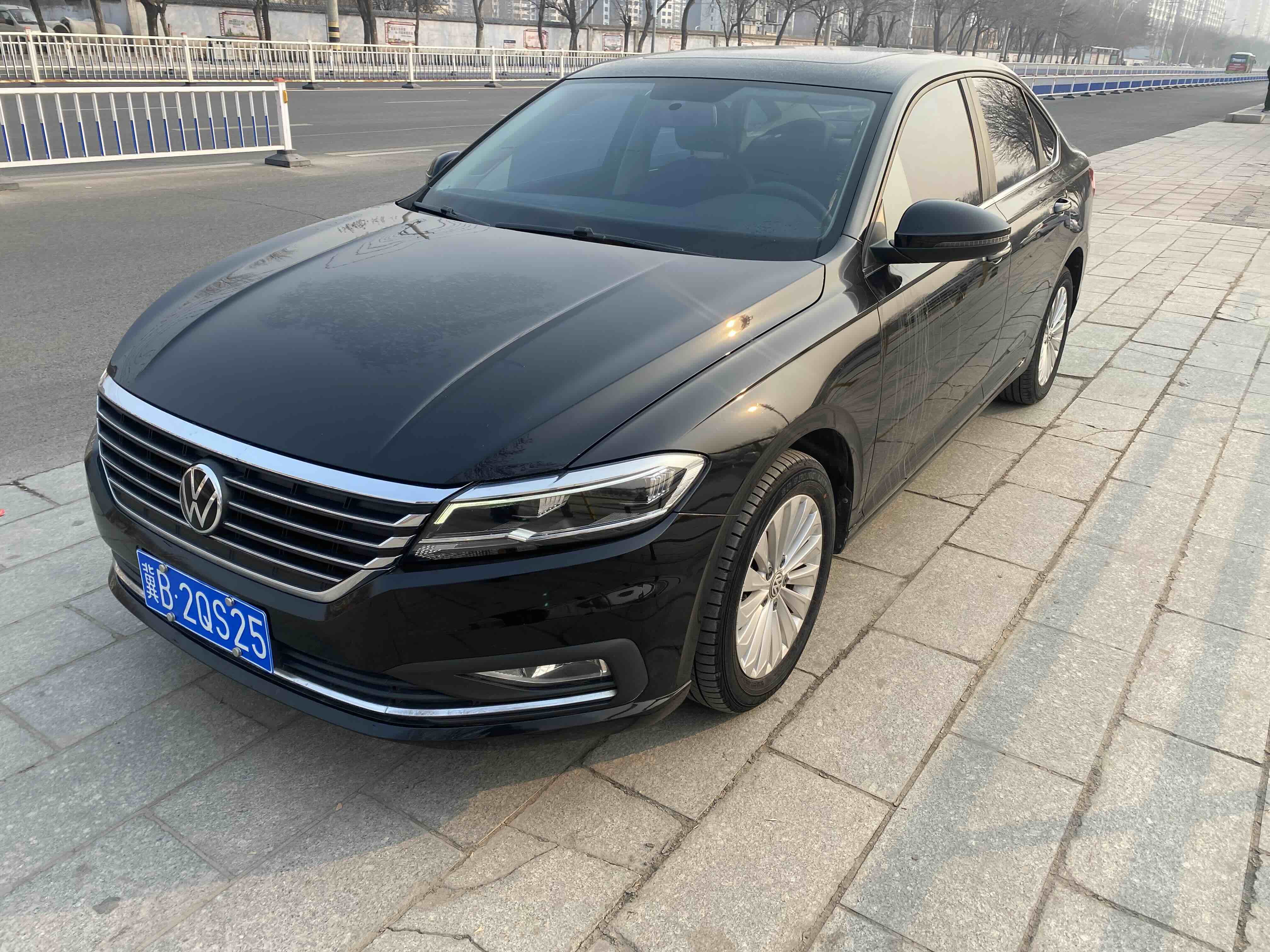 Volkswagen Lavida 2019 car image #3