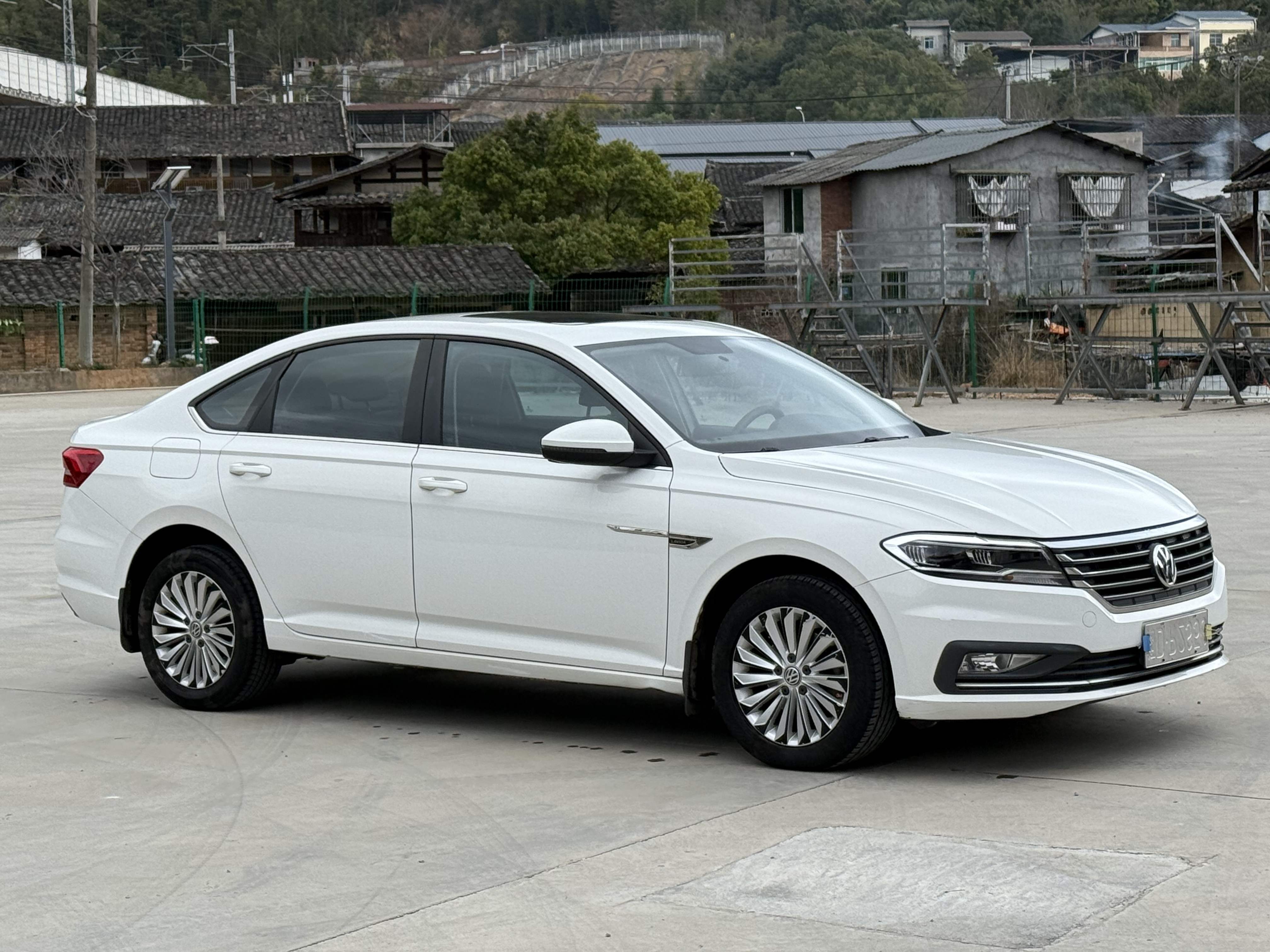 Volkswagen Lavida 2019 #3 Volkswagen Lavida 2019 car image #3