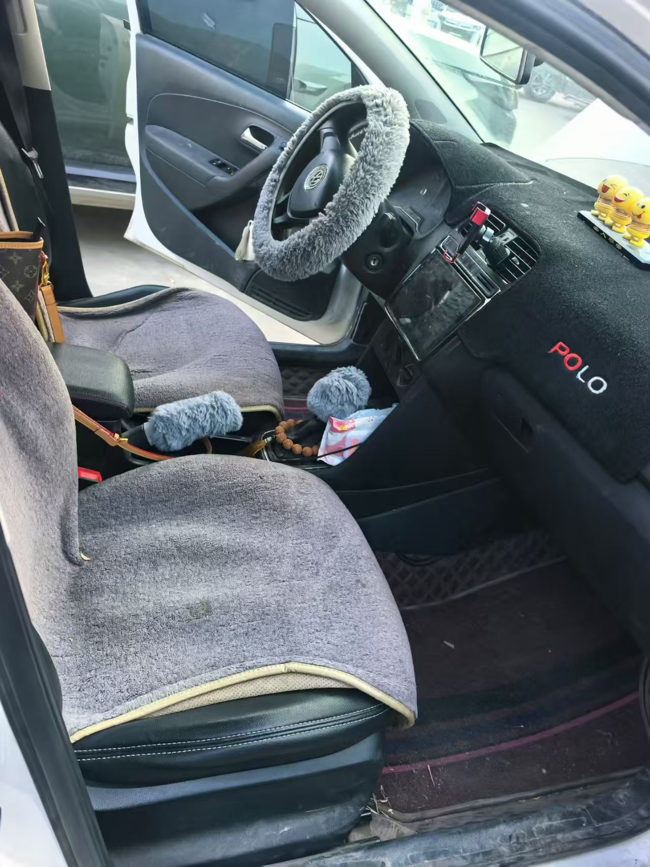 Polo 2019 #3 Polo 2019 car image #3