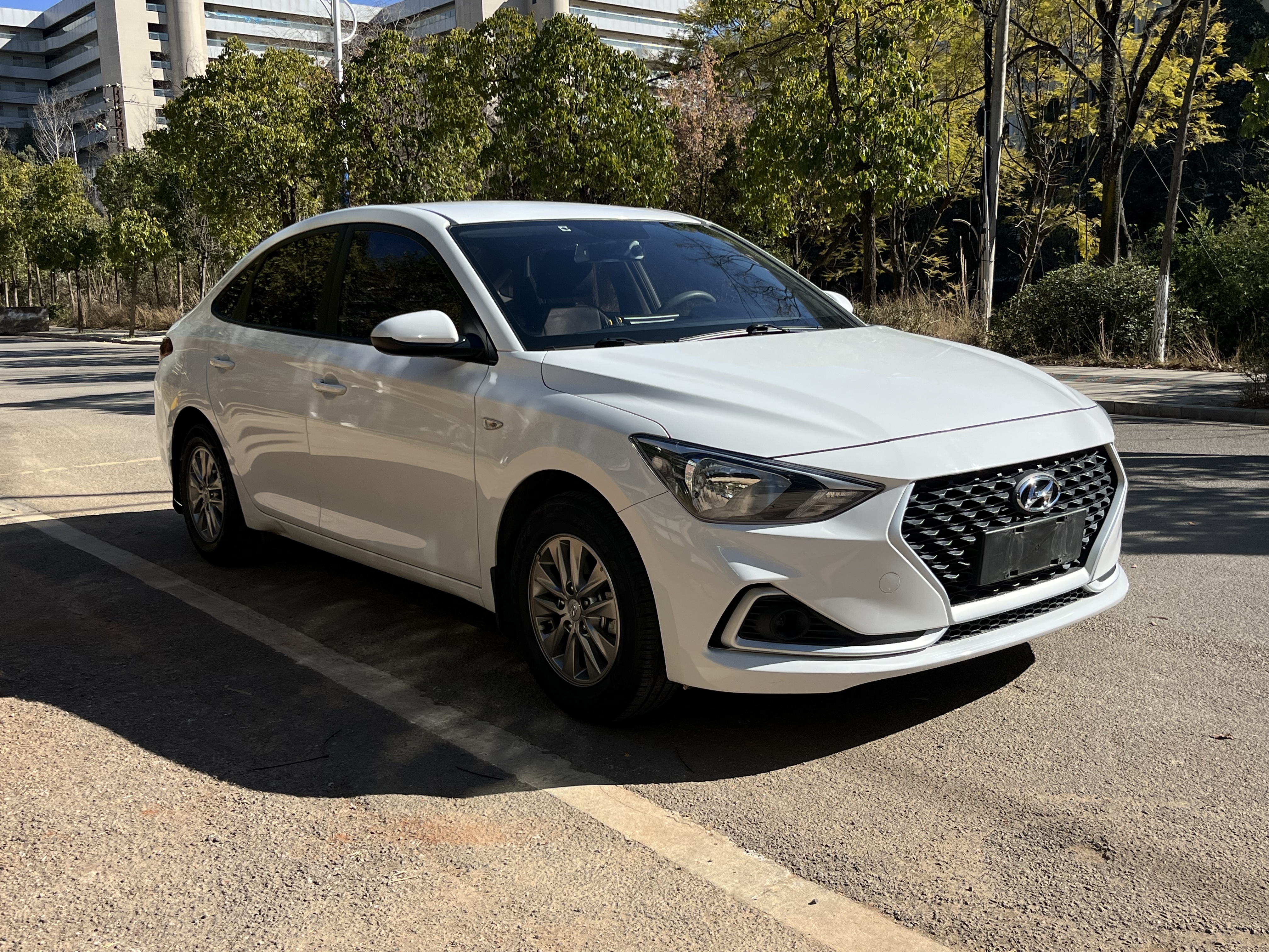 Hyundai Elantra HD 2019 car image #3
