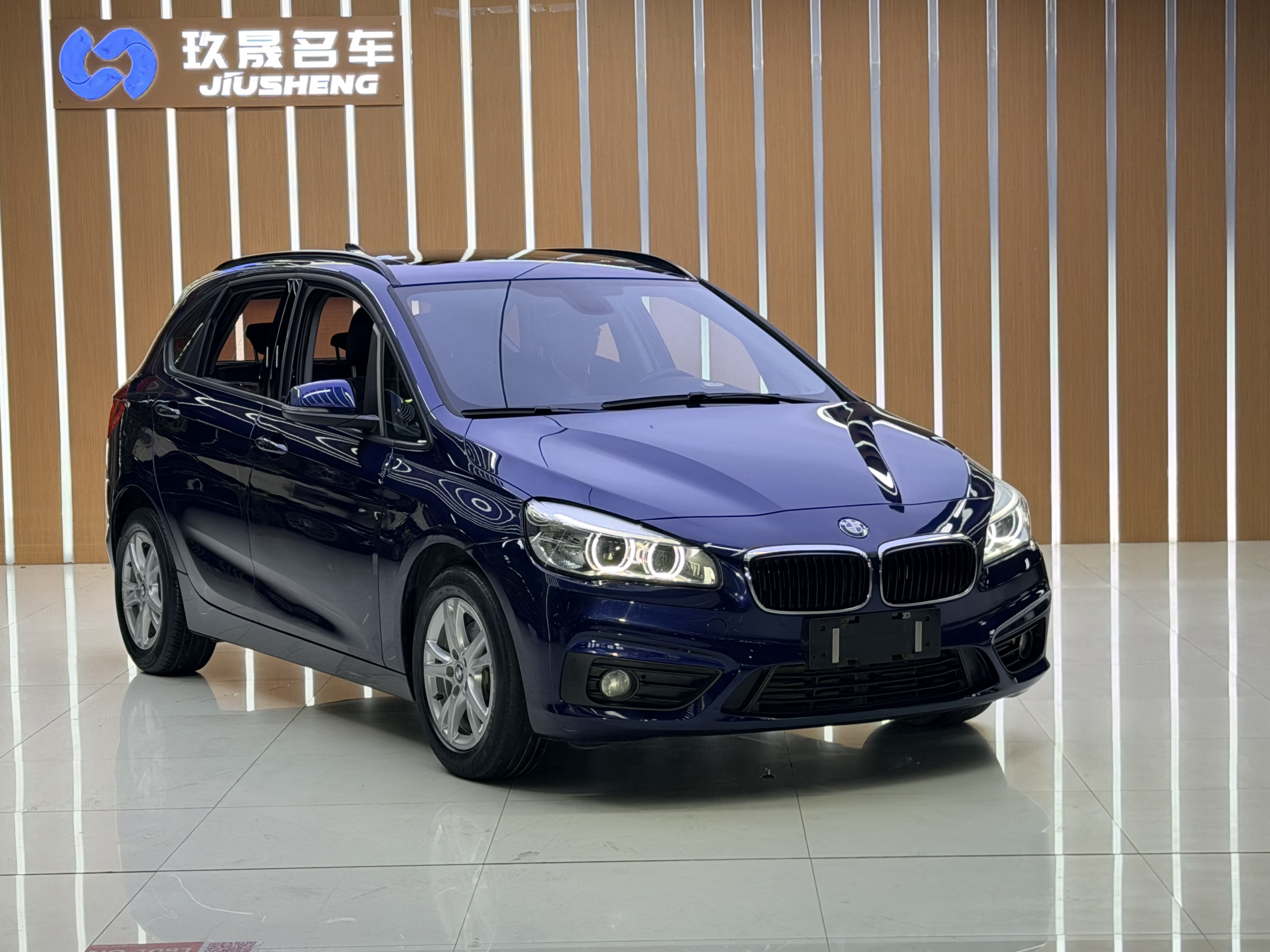 BMW 2 Series Tourer 2018 car image #3