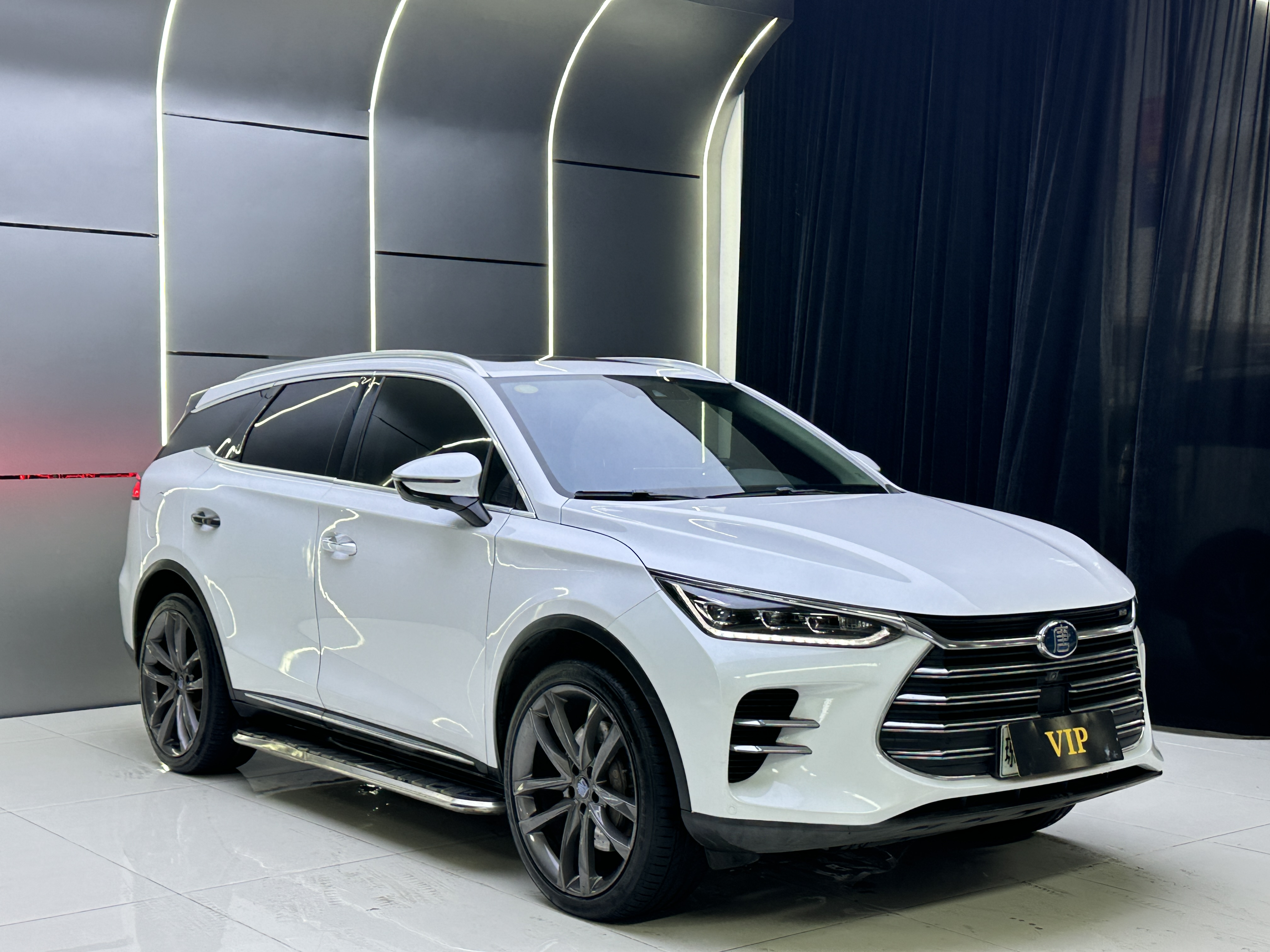 BYD Tang New Energy 2018 #3 BYD Tang New Energy 2018 car image #3