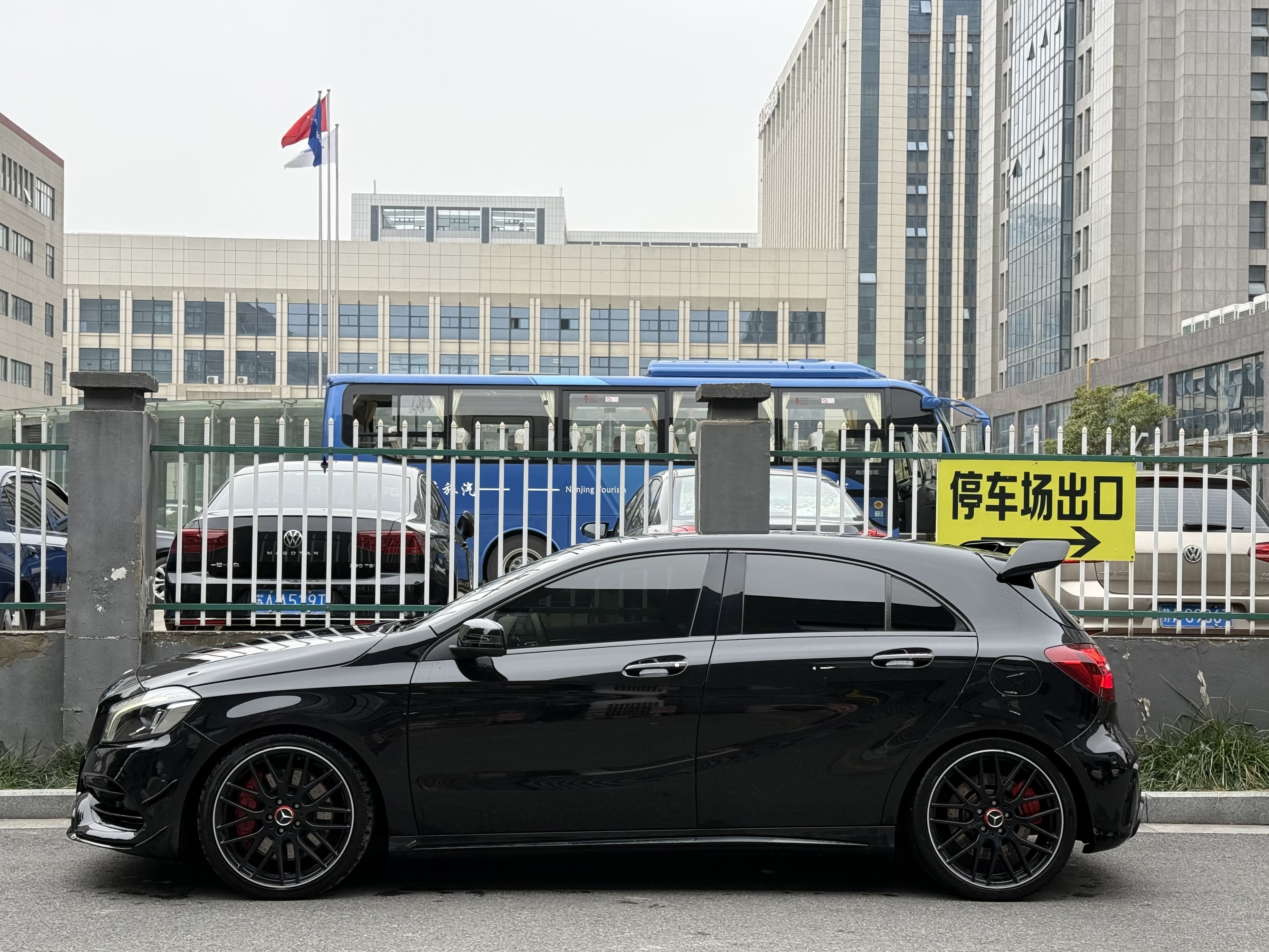 Mercedes-Benz A AMG (Imported) 2018 immagine di auto #3