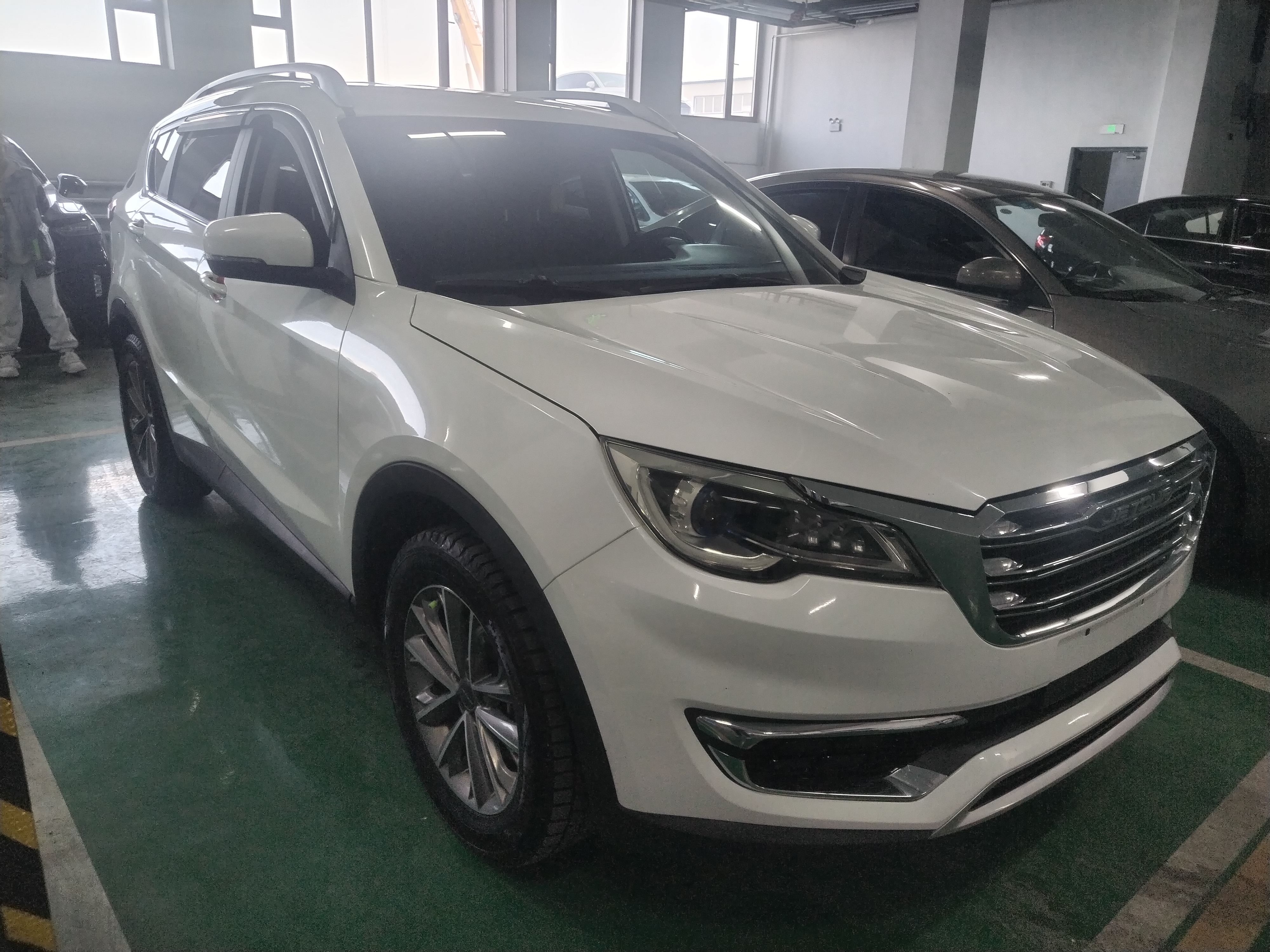 X70 2019 #3 X70 2019 car image #3