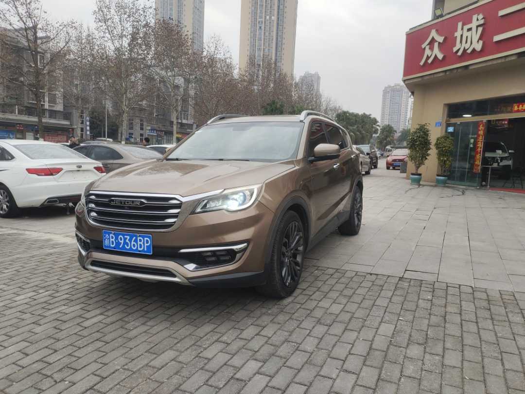 X70 2018 car image #3