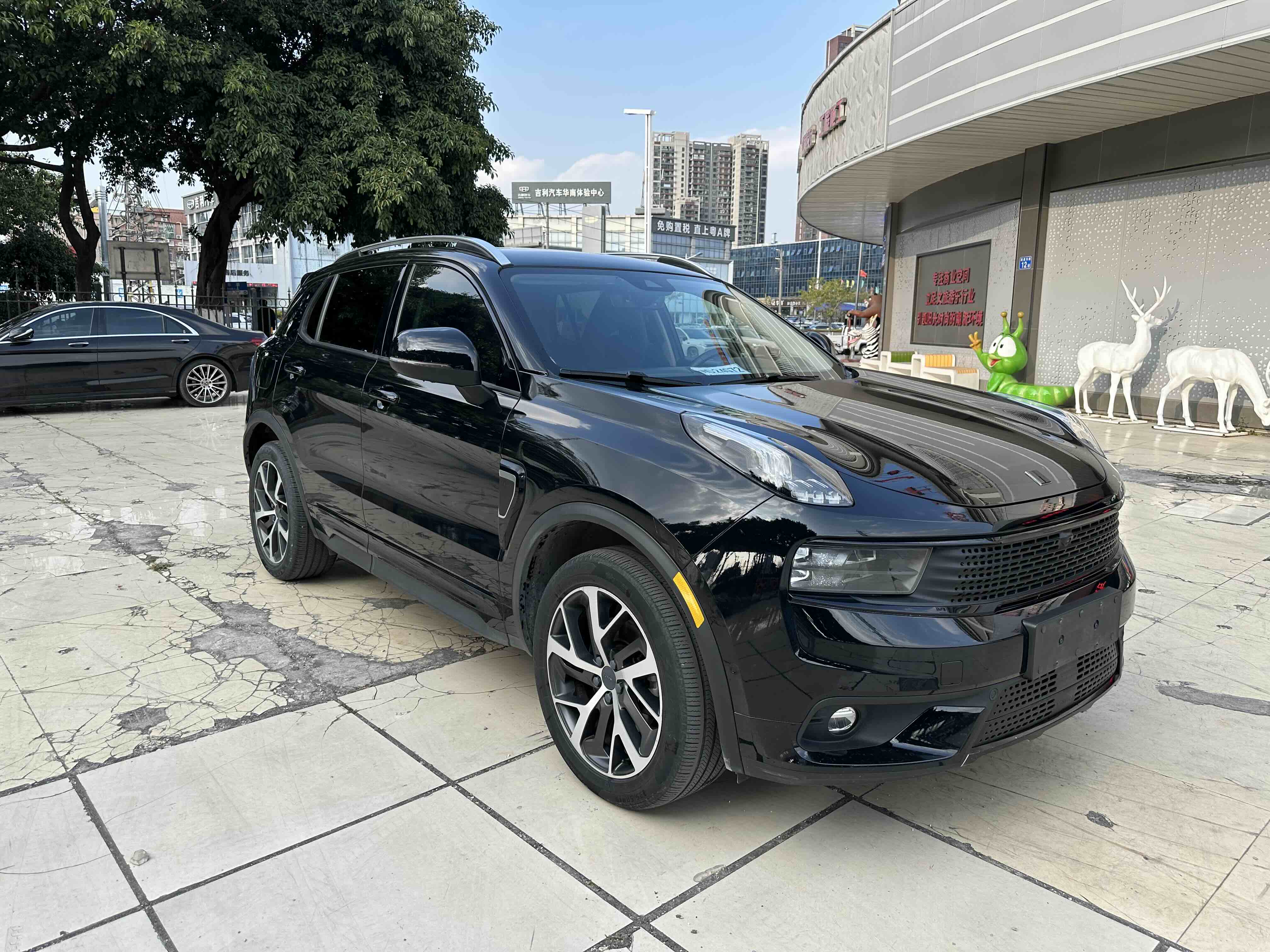Lynk & Co 01 EM-P 2018 #3 Lynk & Co 01 EM-P 2018 car image #3
