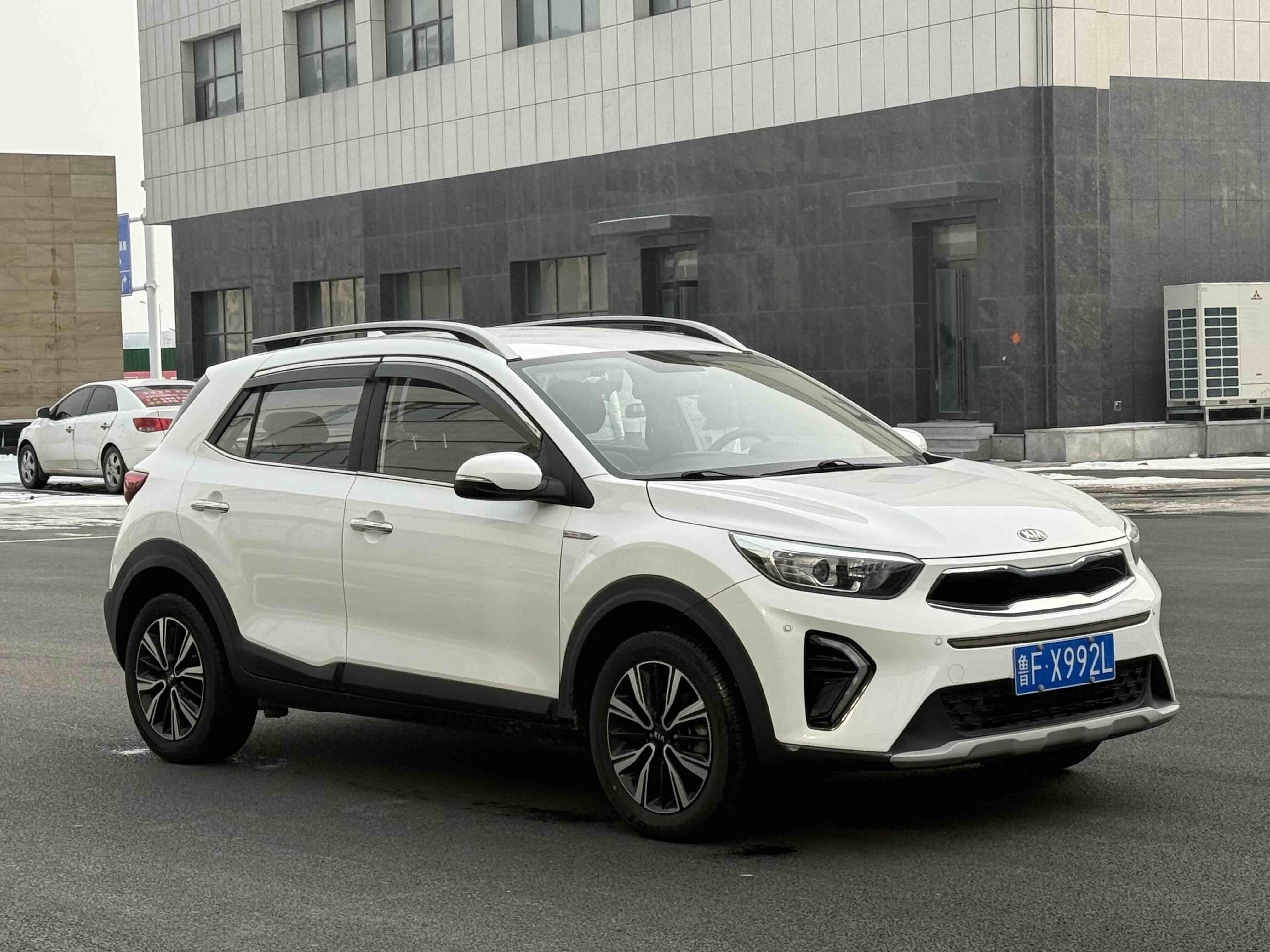Kia KX1 2019 #3 Kia KX1 2019 car image #3