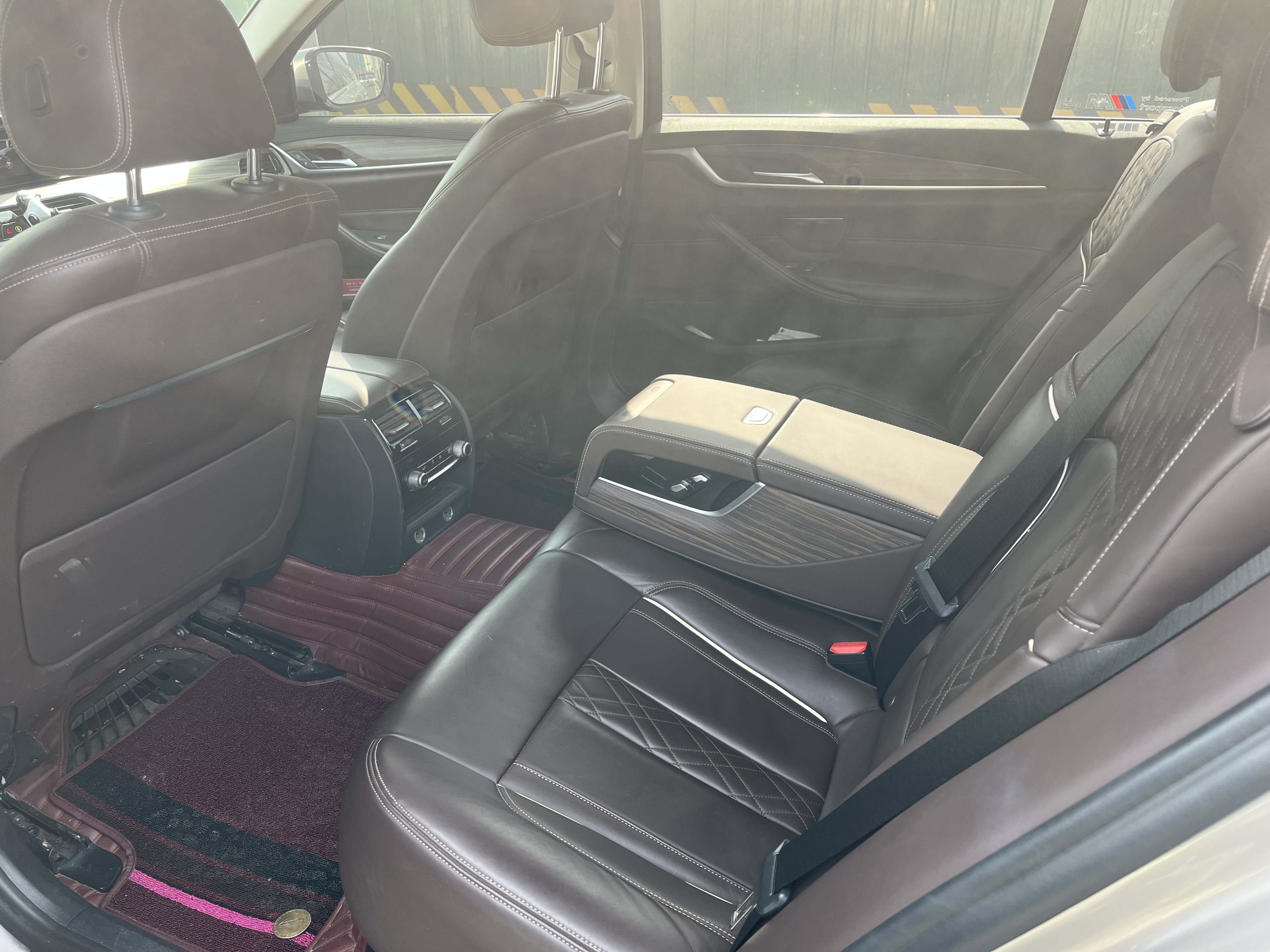 BMW 5 Series New Energy 2019 car image #3