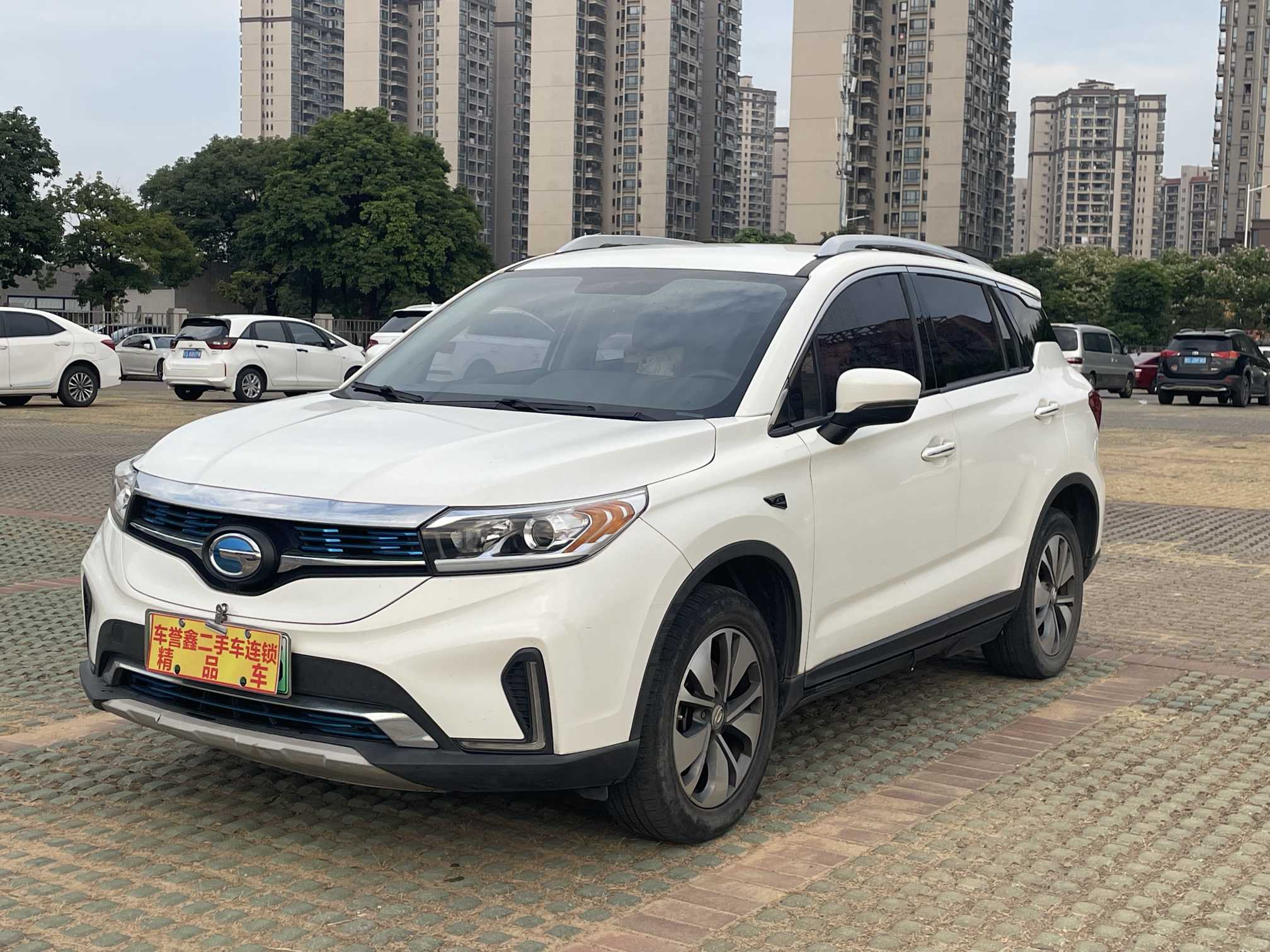 GAC ix4 2019 car image #3