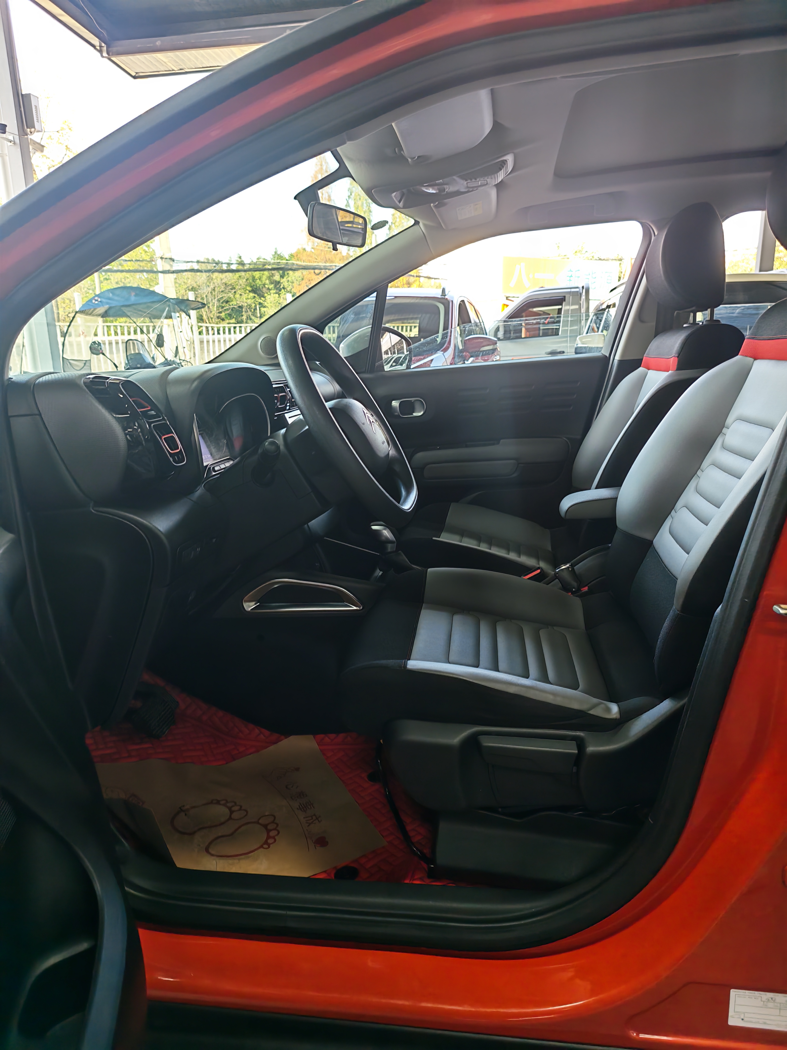 Citroen C4 AIRCROSS 2019 car image #3