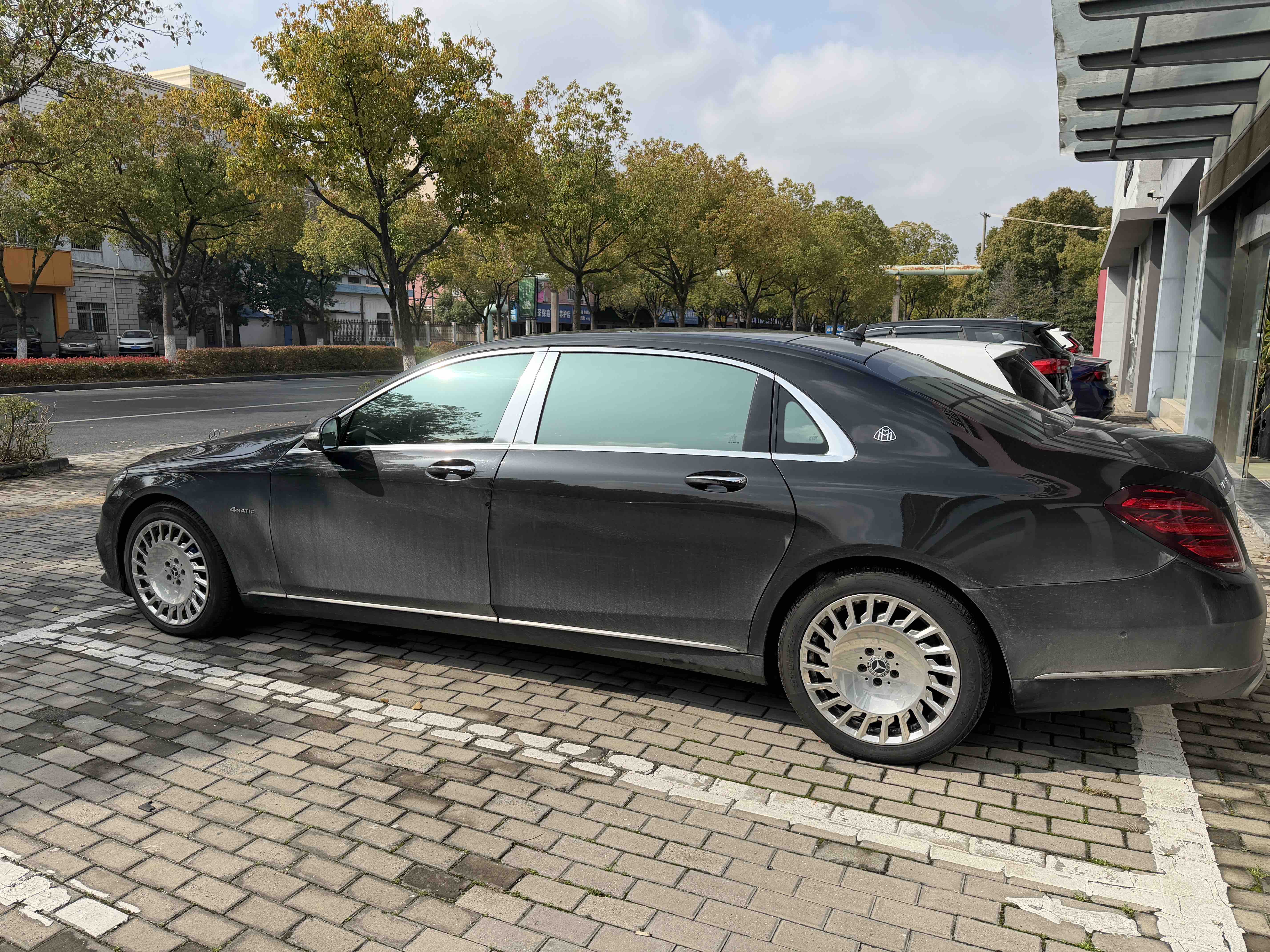 Mercedes-Benz Maybach S Class 2018 car image #3