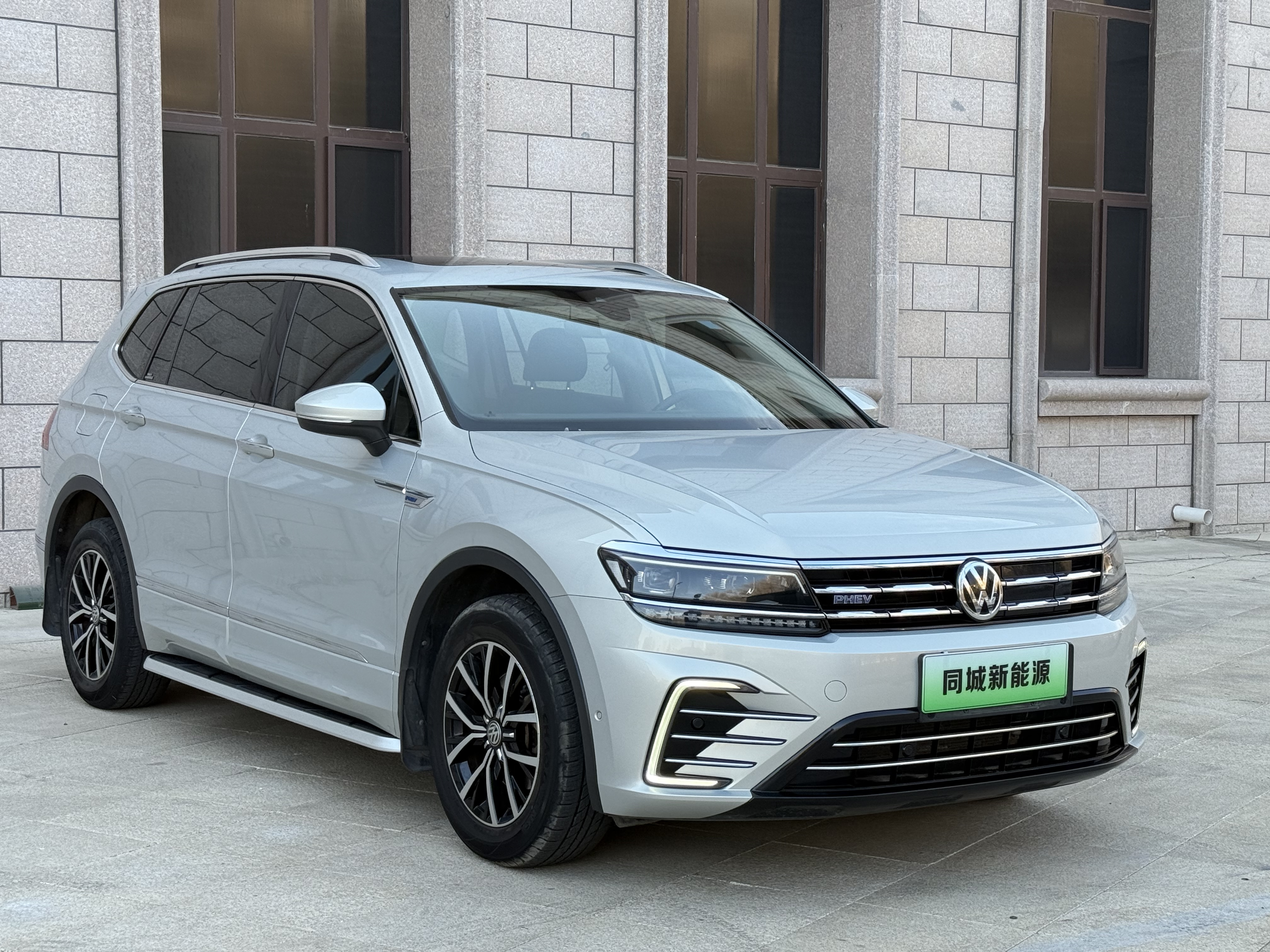 Volkswagen Tiguan L New Energy 2019 изображение автомобиля #3