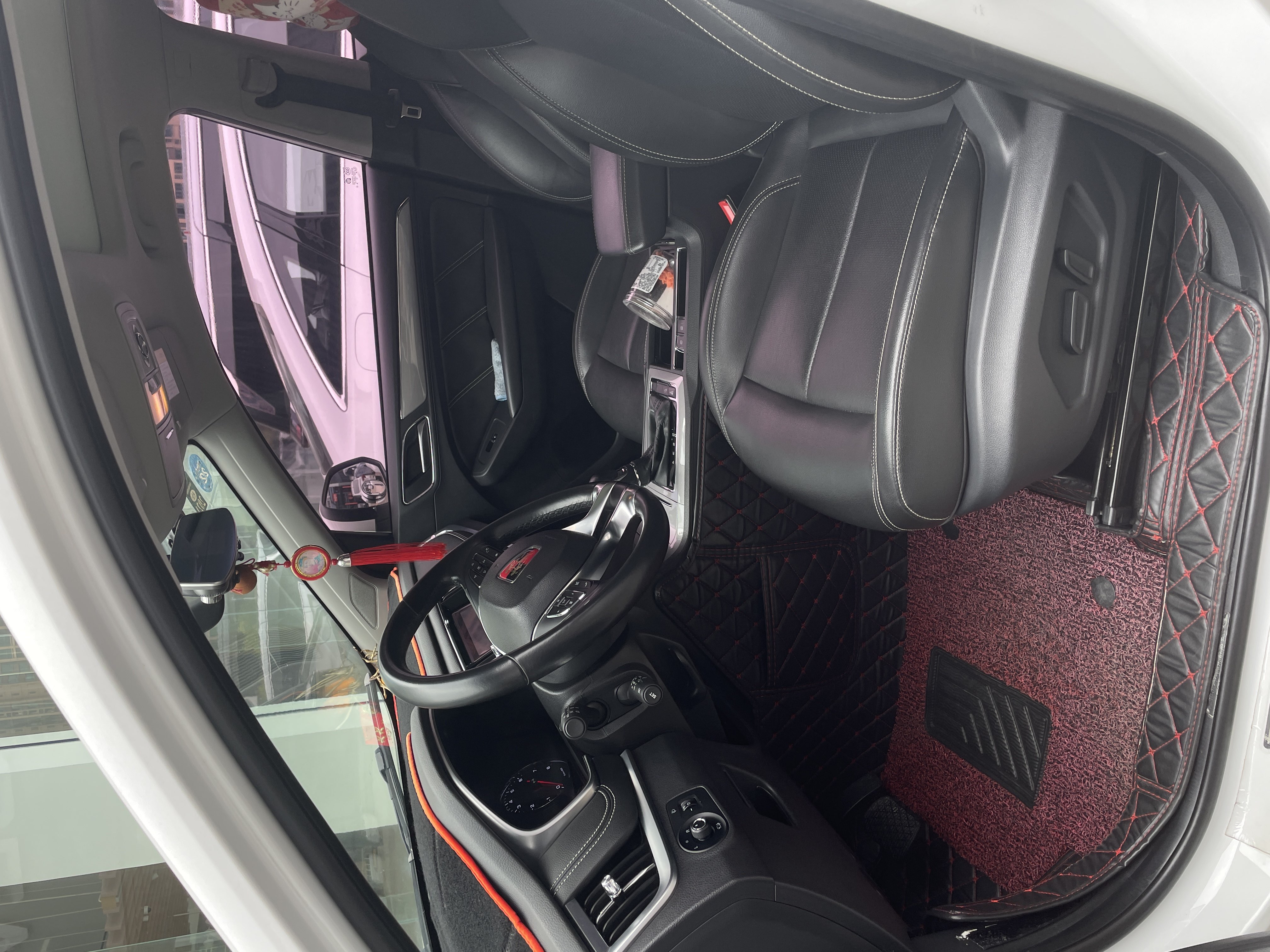 Roewe RX5 2019 изображение автомобиля #3