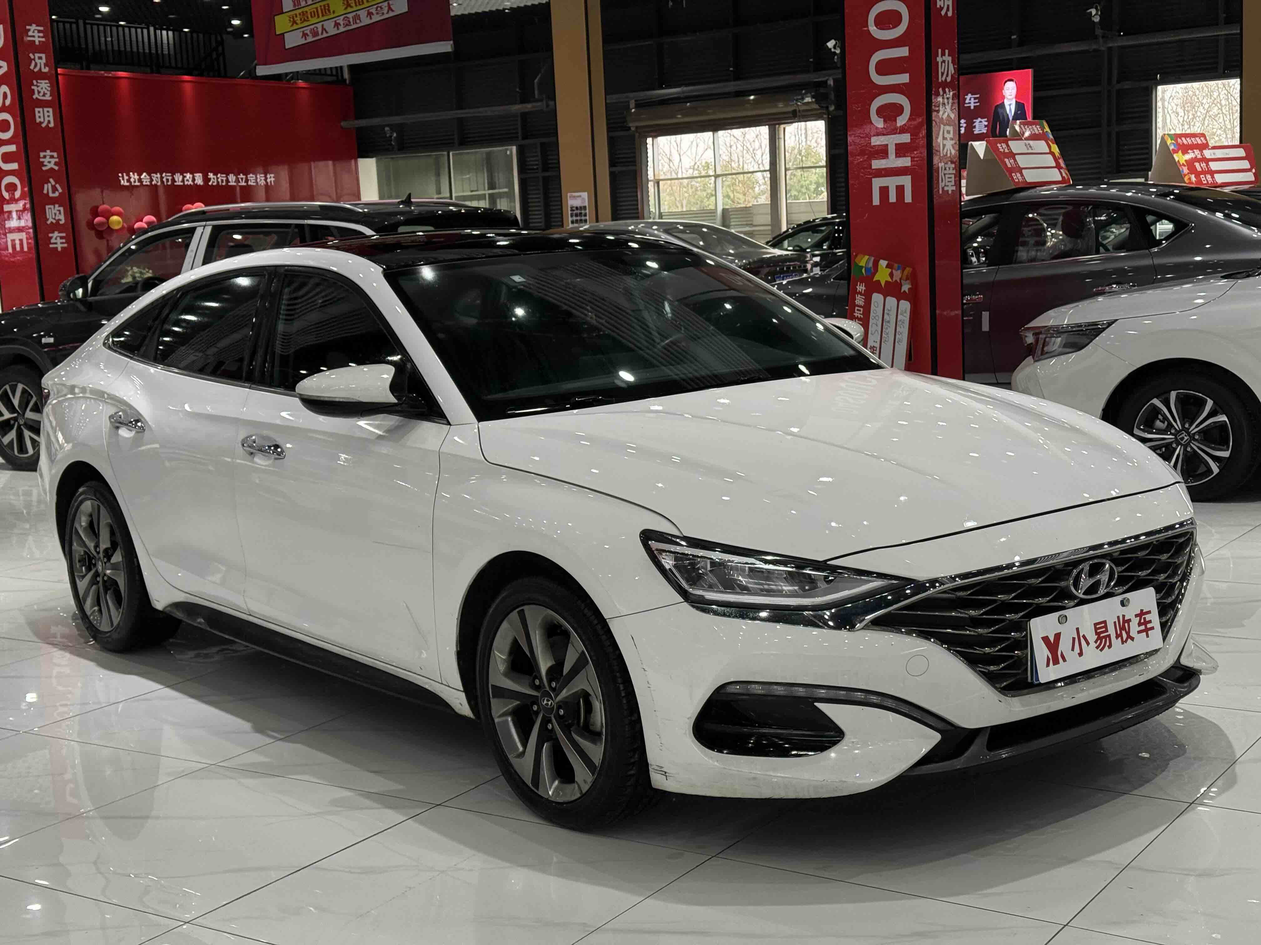 Hyundai Lafesta 2020 car image #3