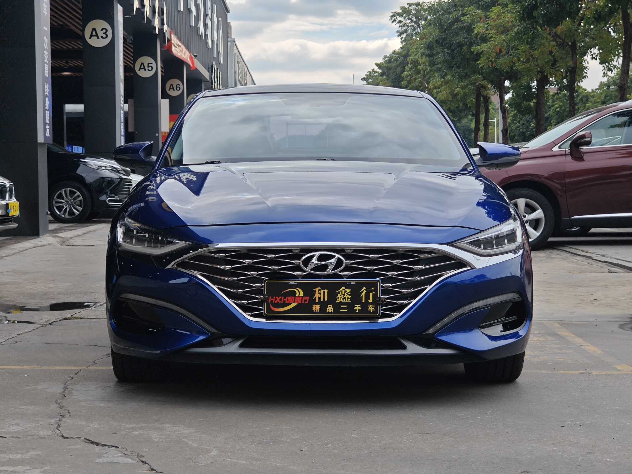 Hyundai Lafesta 2020 car image #3