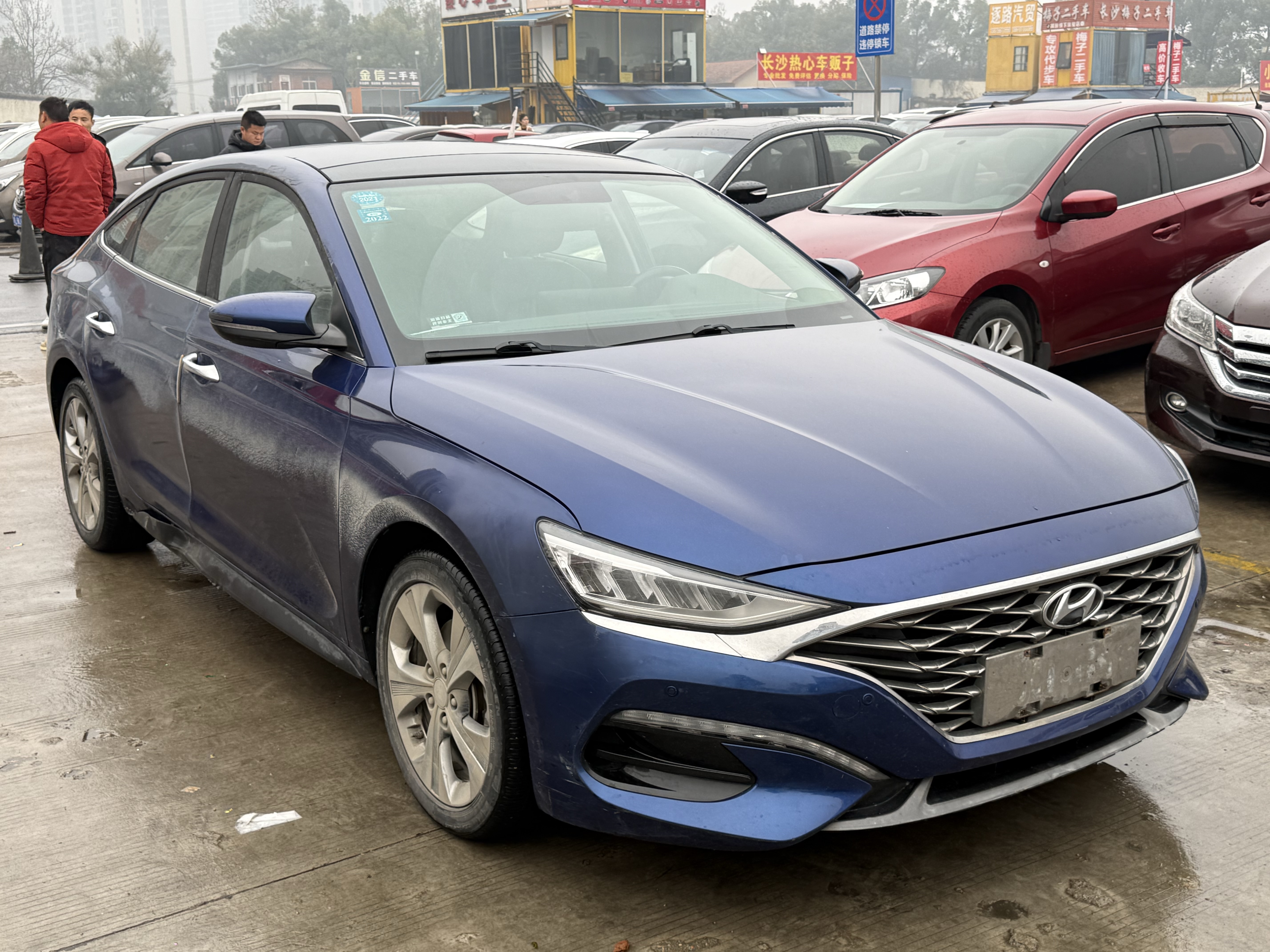 Hyundai Lafesta 2020 car image #3