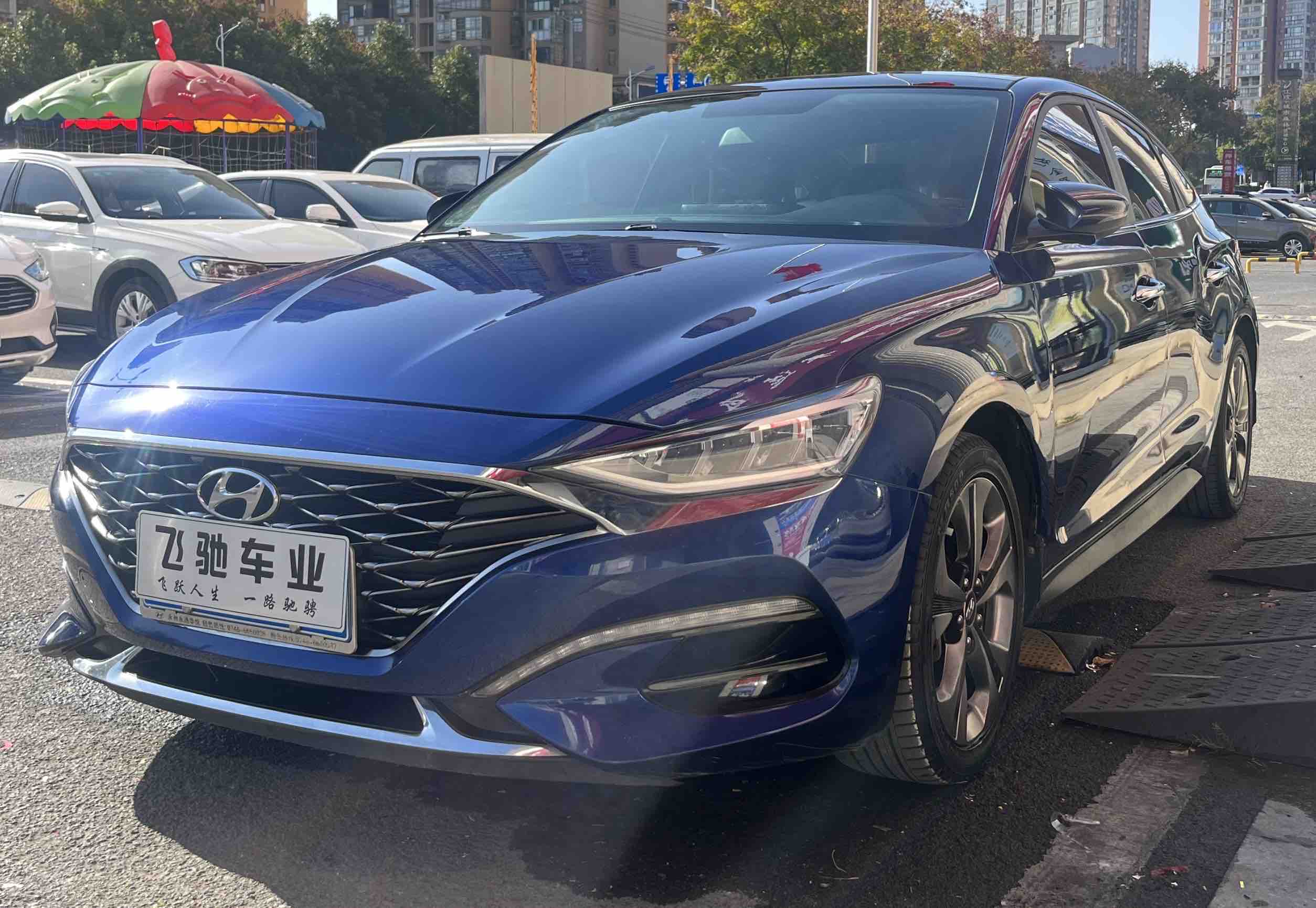 Hyundai Lafesta 2020 immagine di auto #3